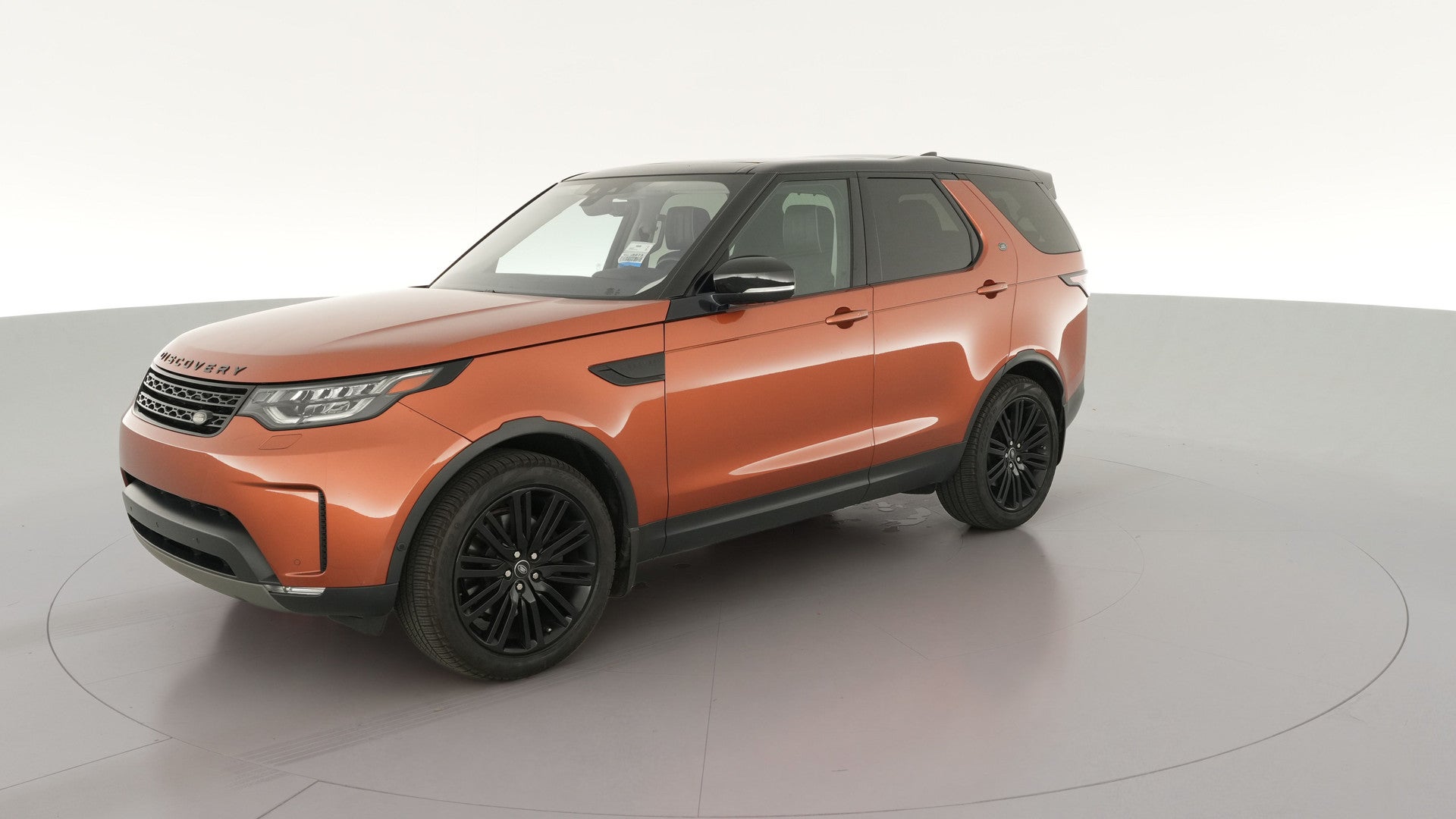 2017 Land Rover Discovery vehicle photo