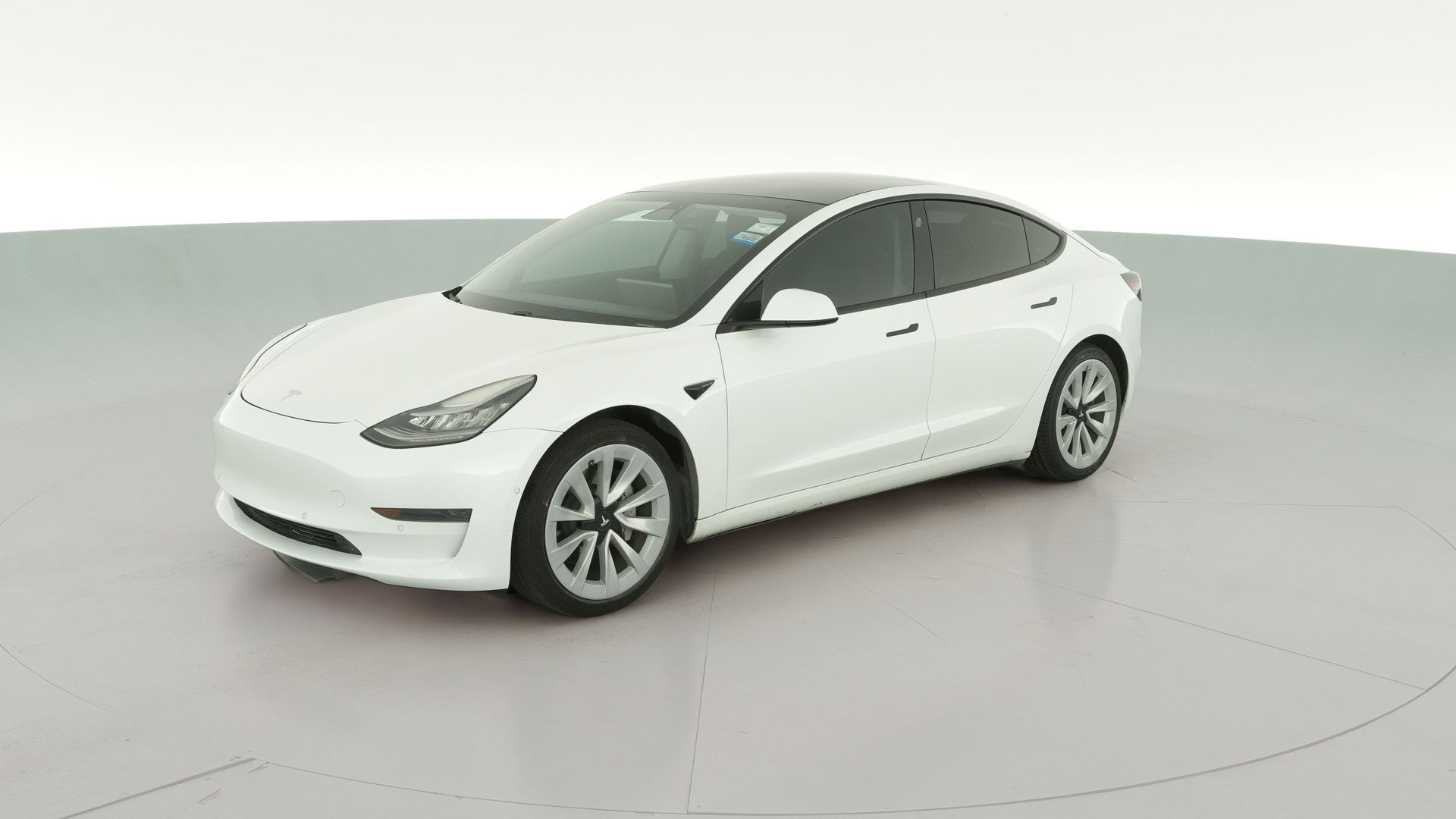 2021 Tesla Model 3 vehicle photo