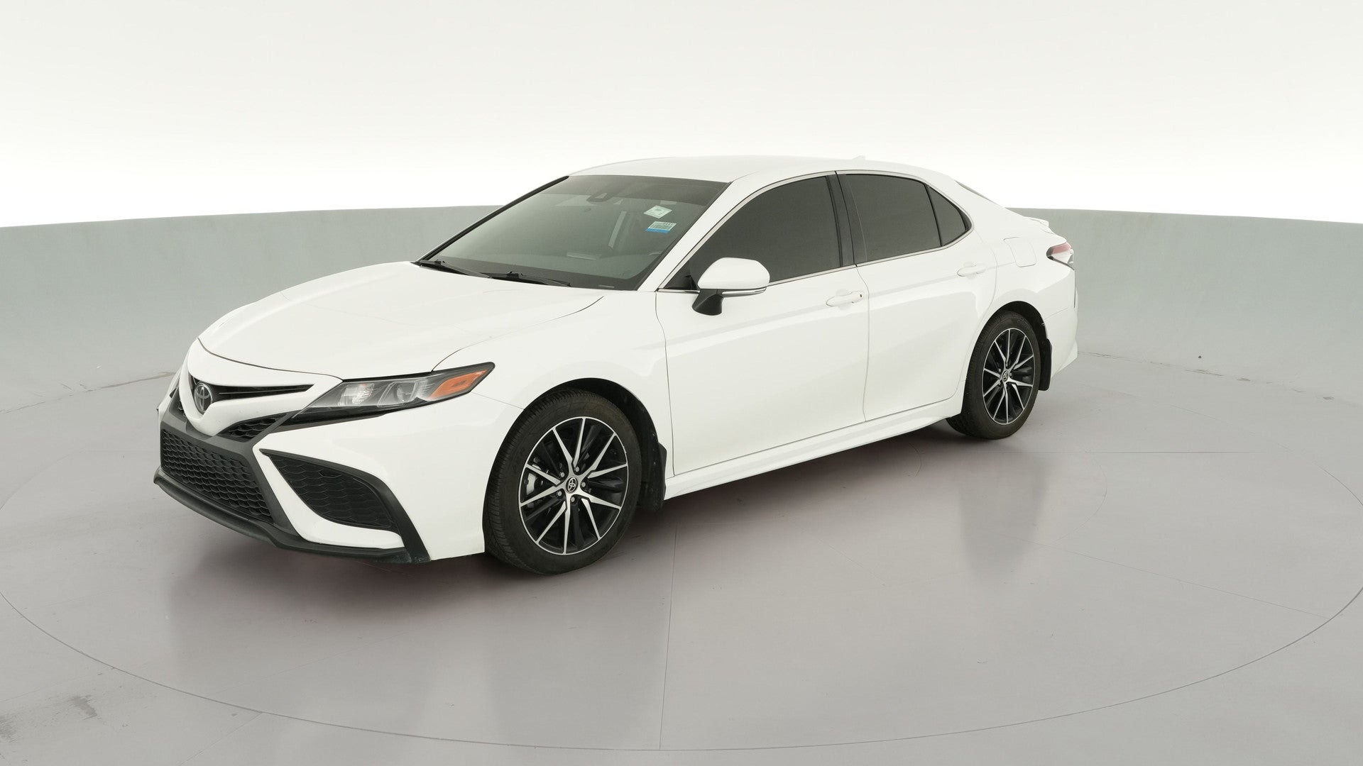 2023 Toyota Camry vehicle photo