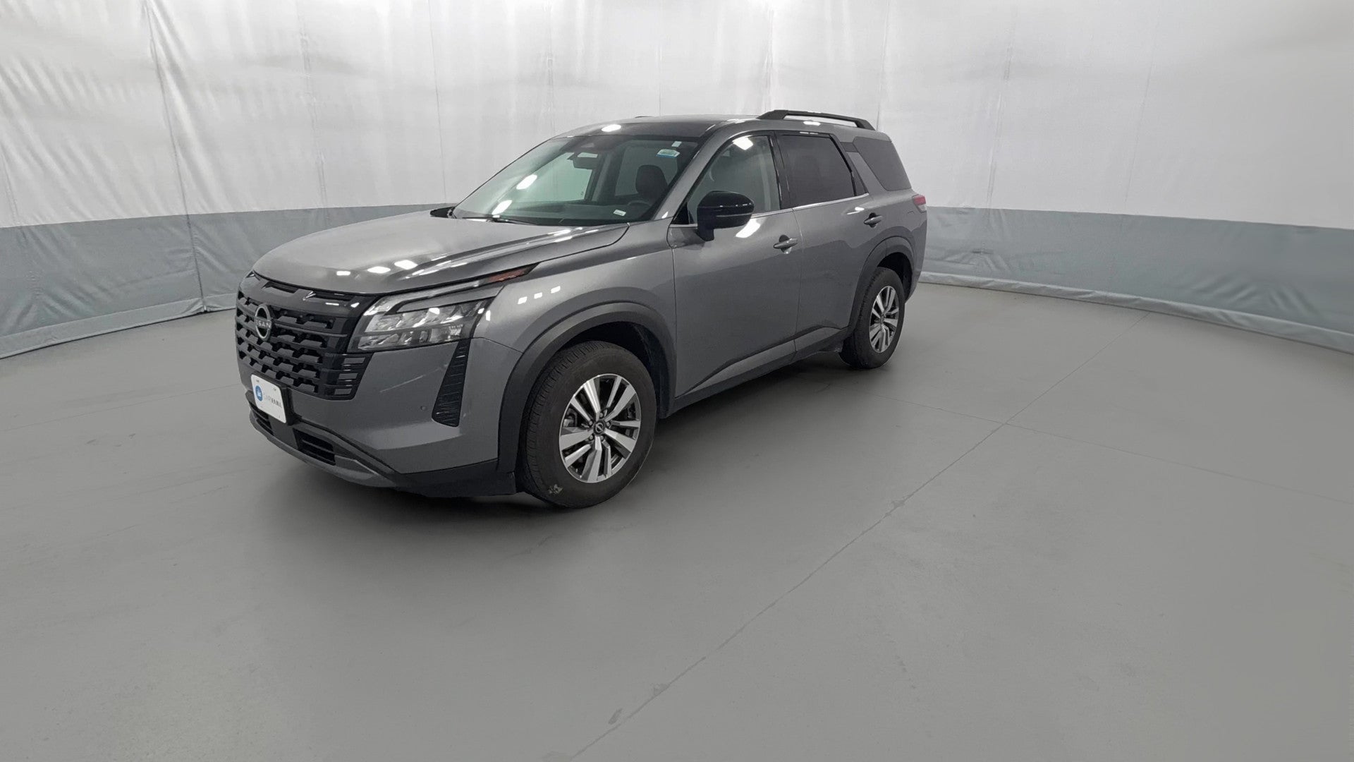2026 Nissan Pathfinder vehicle photo