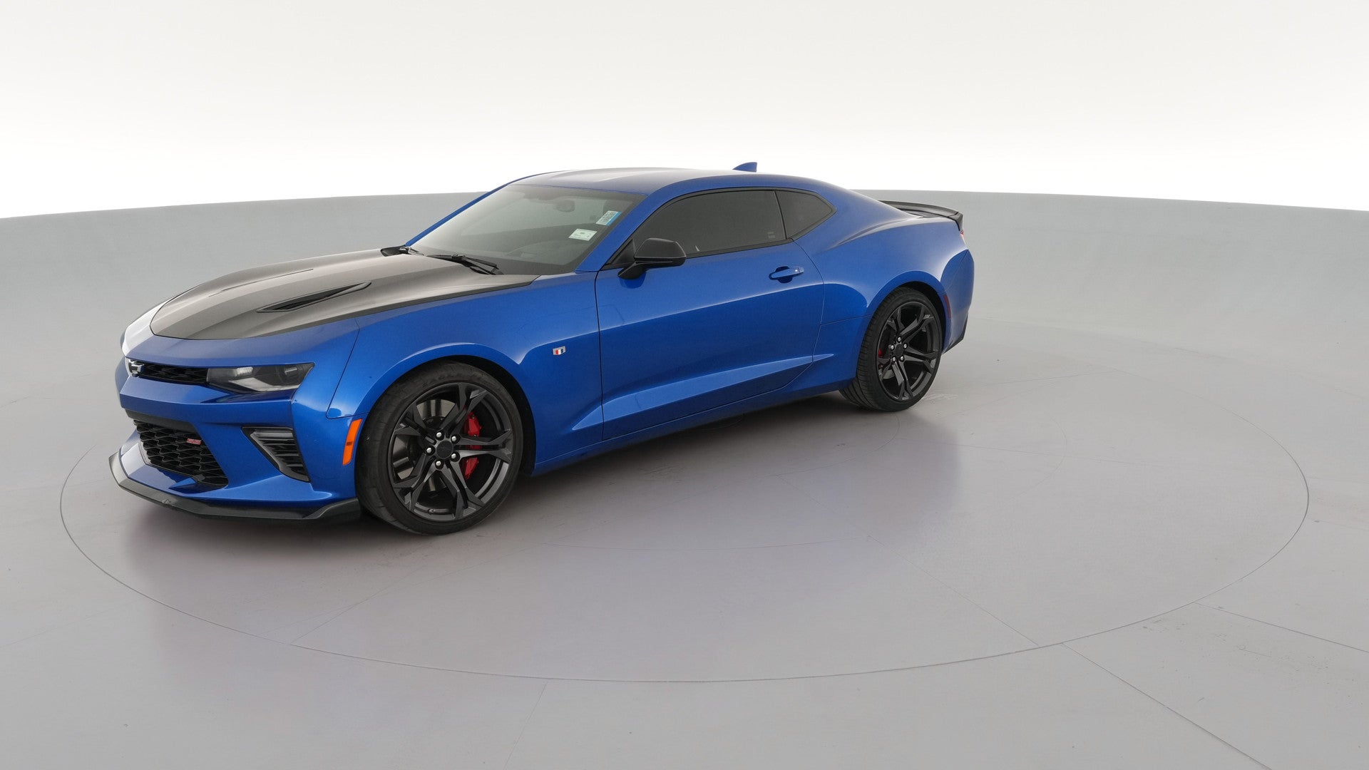 2018 Chevrolet Camaro vehicle photo