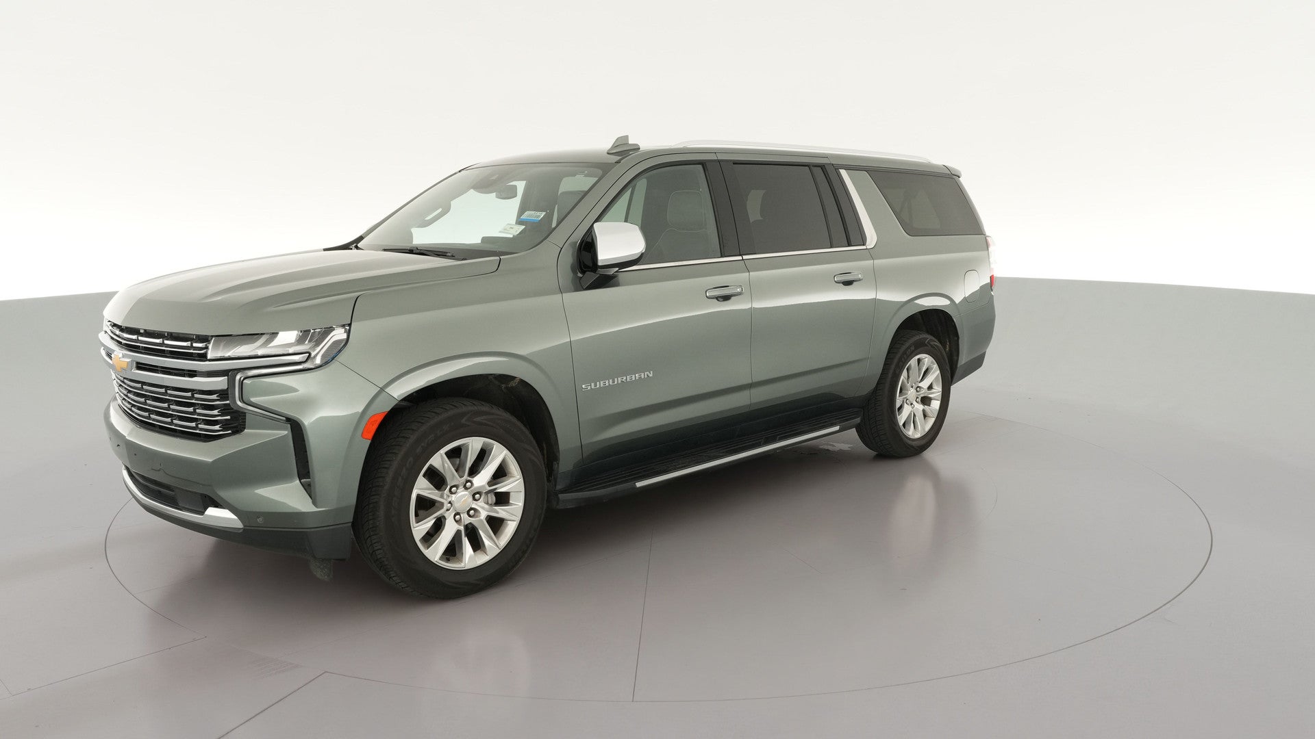 2023 Chevrolet Suburban vehicle photo