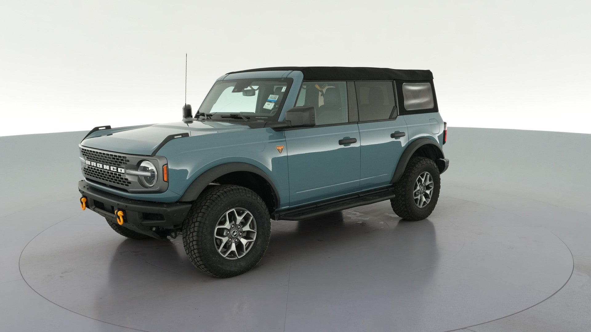 2023 Ford Bronco vehicle photo