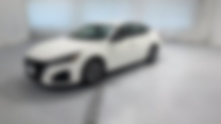 2025 Nissan Altima vehicle photo
