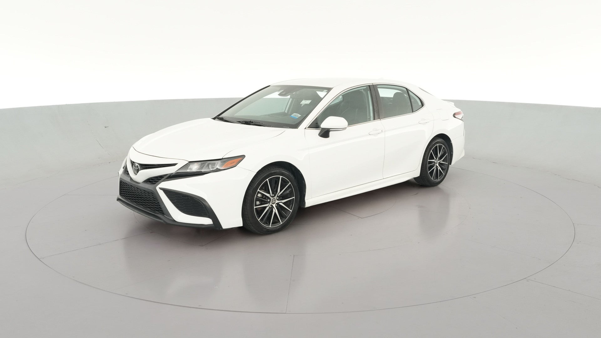 2022 Toyota Camry vehicle photo