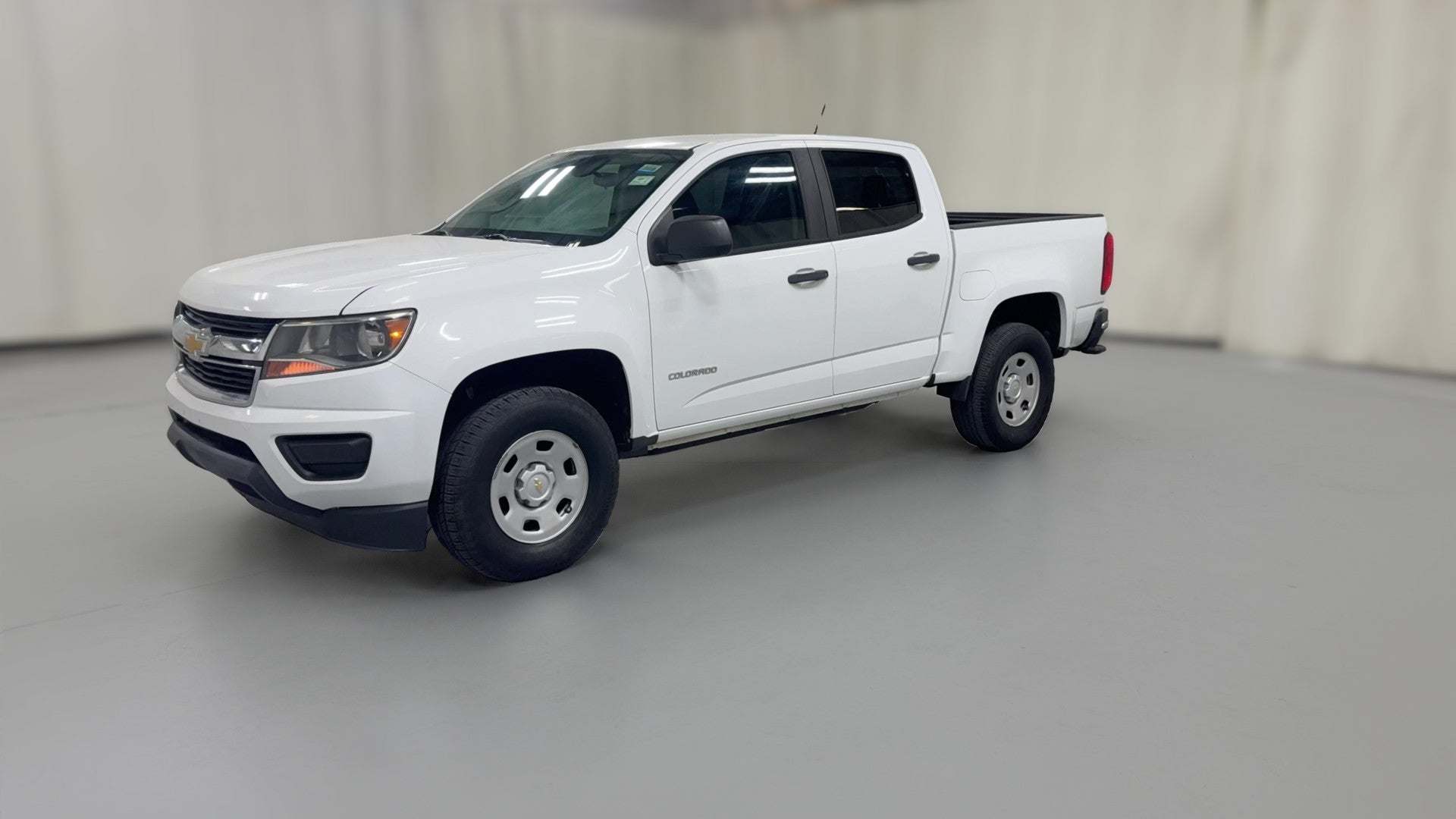 2018 Chevrolet Colorado Crew Cab vehicle photo