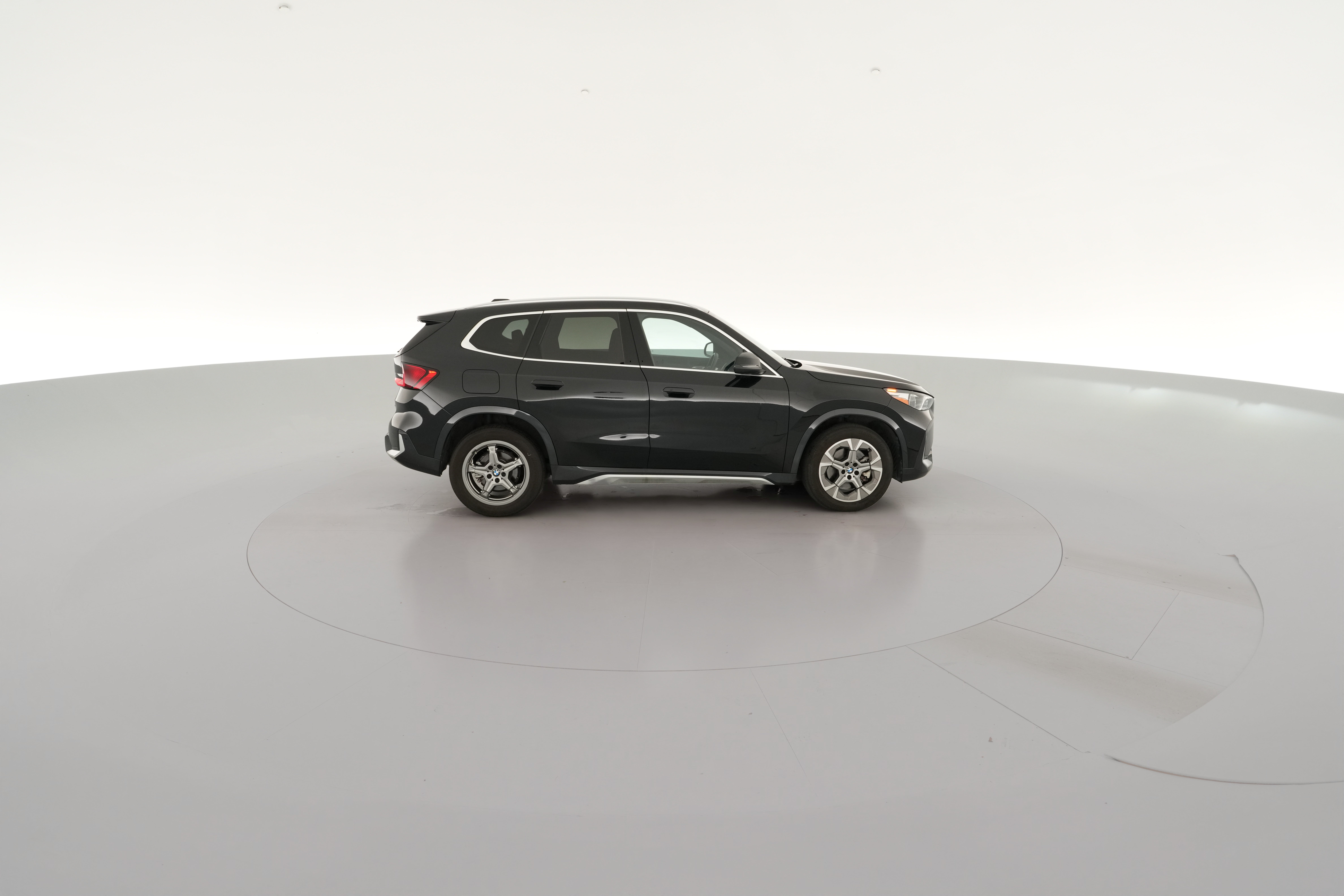 2026 BMW X1 28i - Photo 37