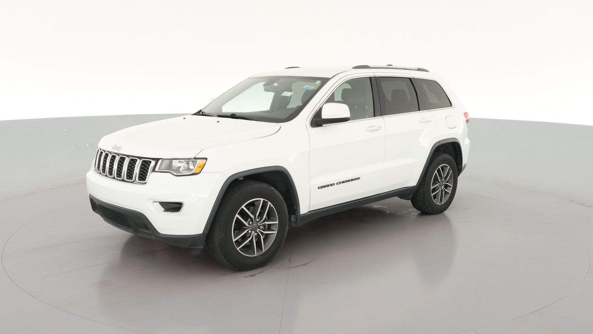 2019 Jeep Grand Cherokee vehicle photo