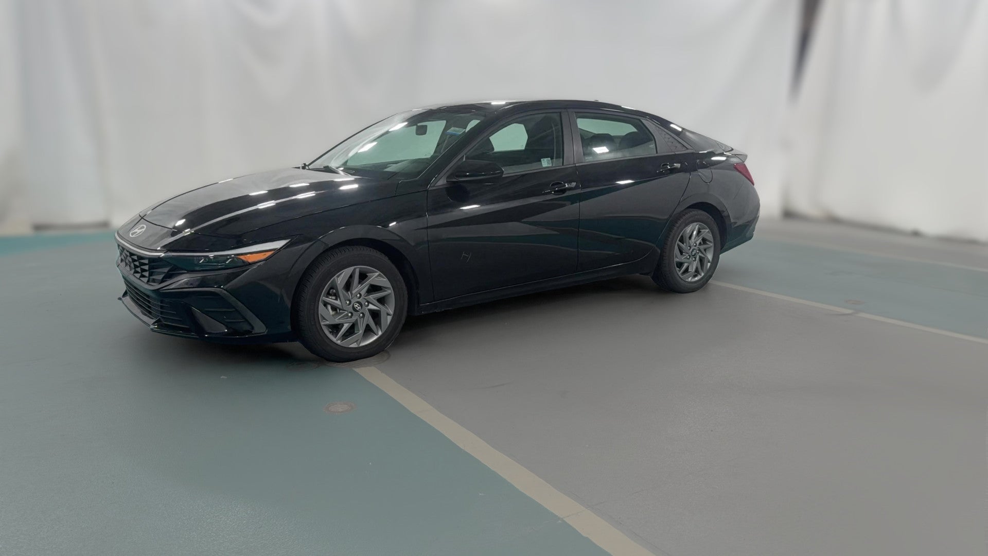 2024 Hyundai Elantra vehicle photo
