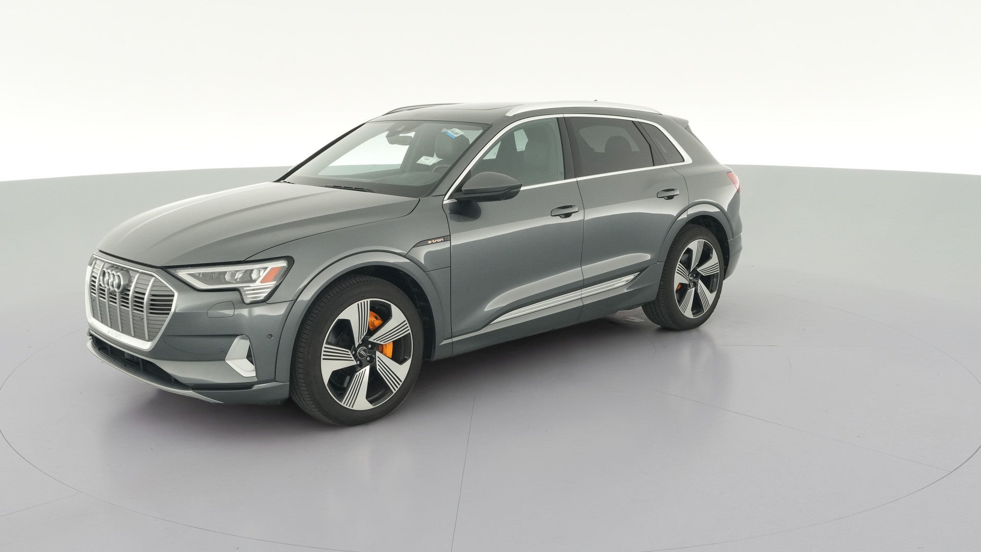 2019 Audi e-tron vehicle photo