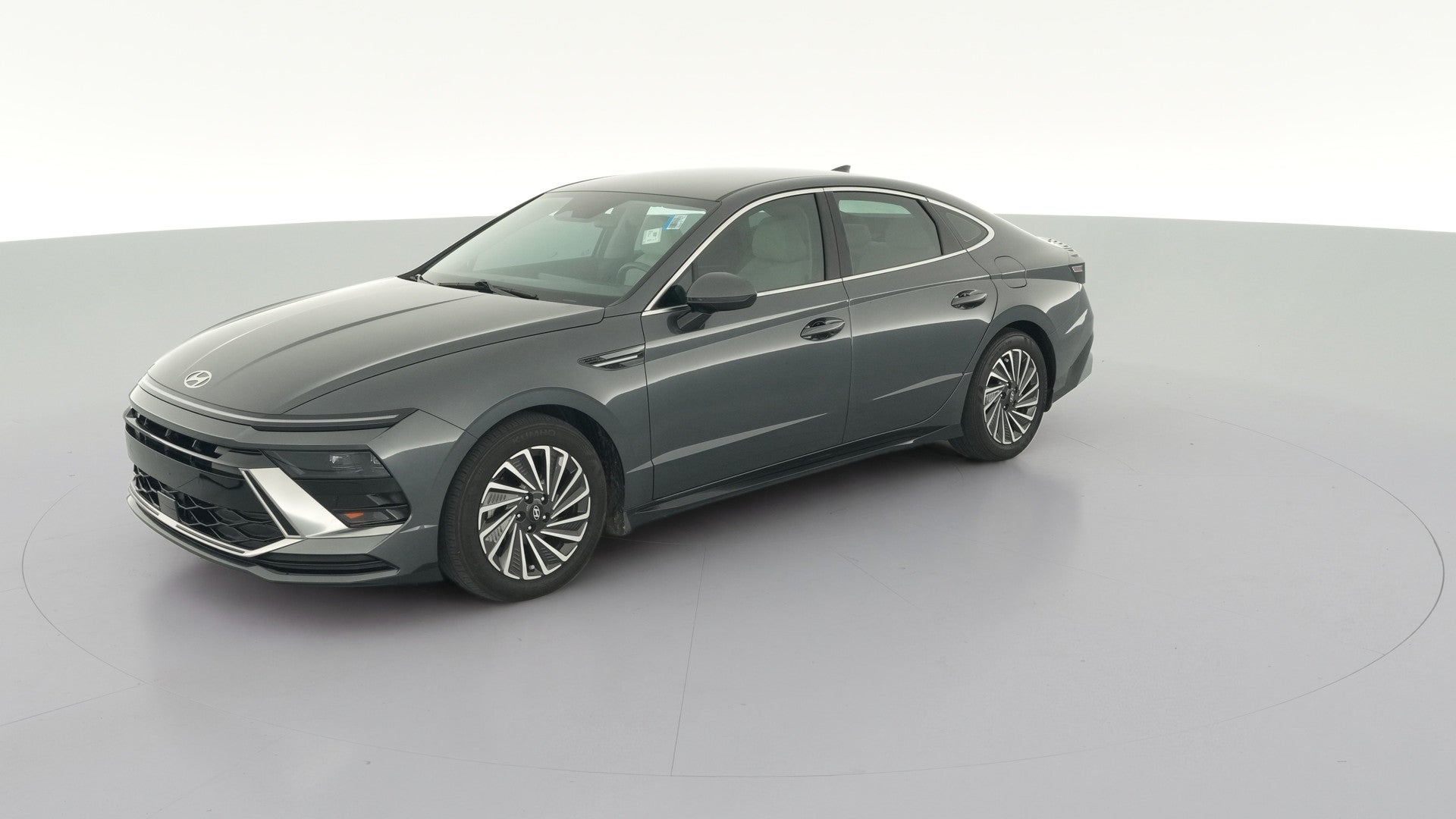 2024 Hyundai Sonata Hybrid vehicle photo
