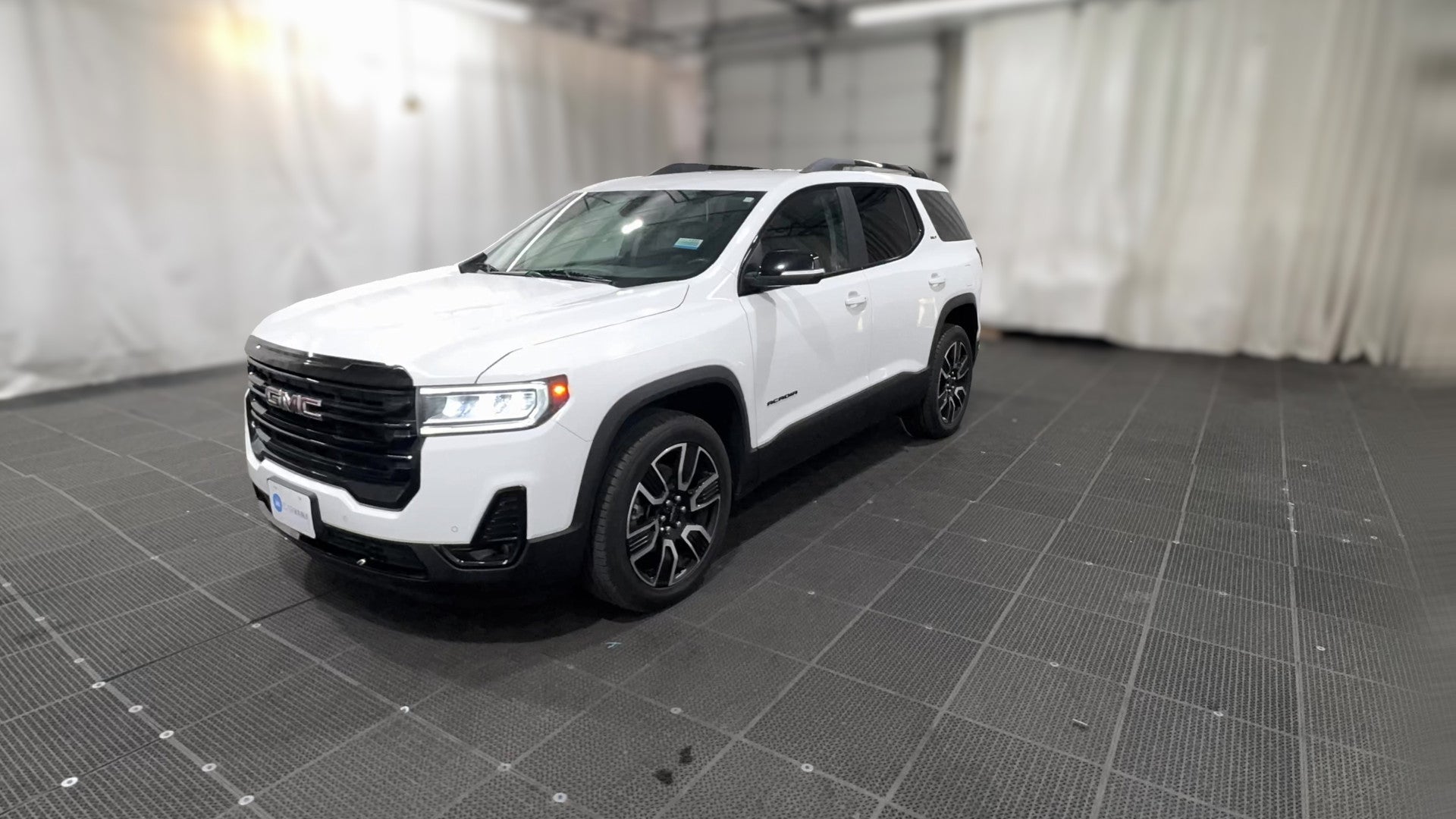 2021 GMC Acadia vehicle photo
