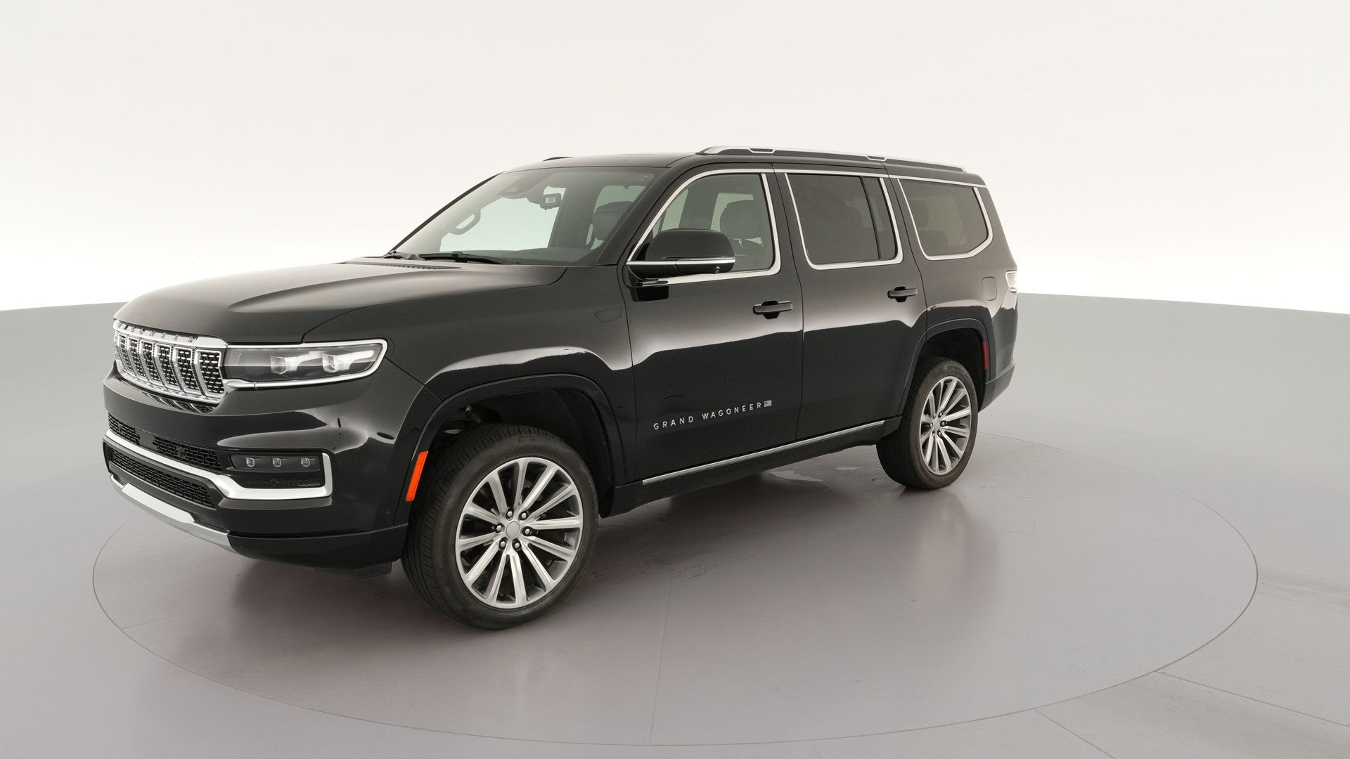 2023 Jeep Grand Wagoneer vehicle photo