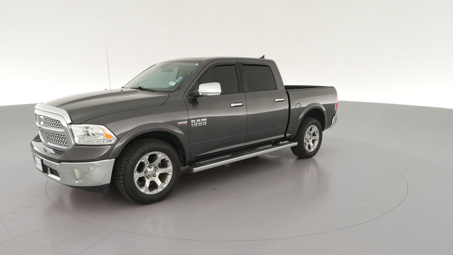 2017 Ram 1500 Crew Cab vehicle photo