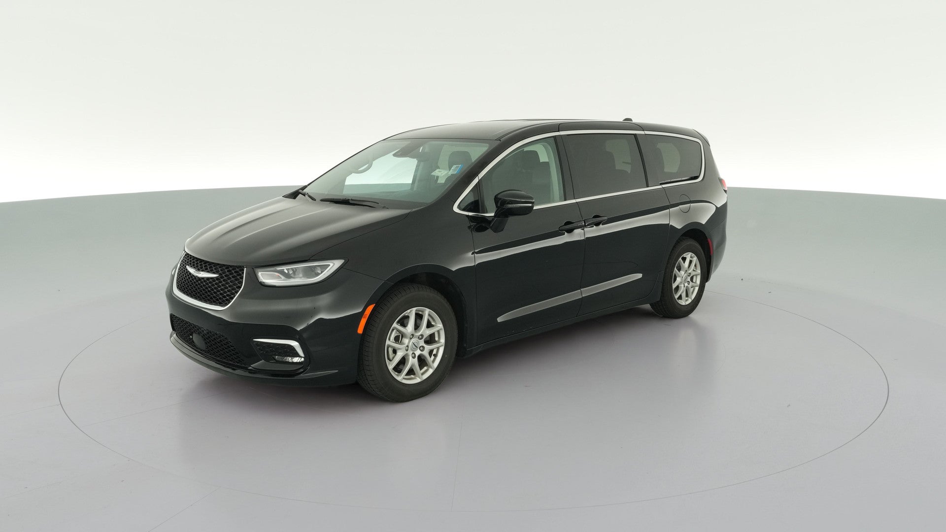 2024 Chrysler Pacifica vehicle photo
