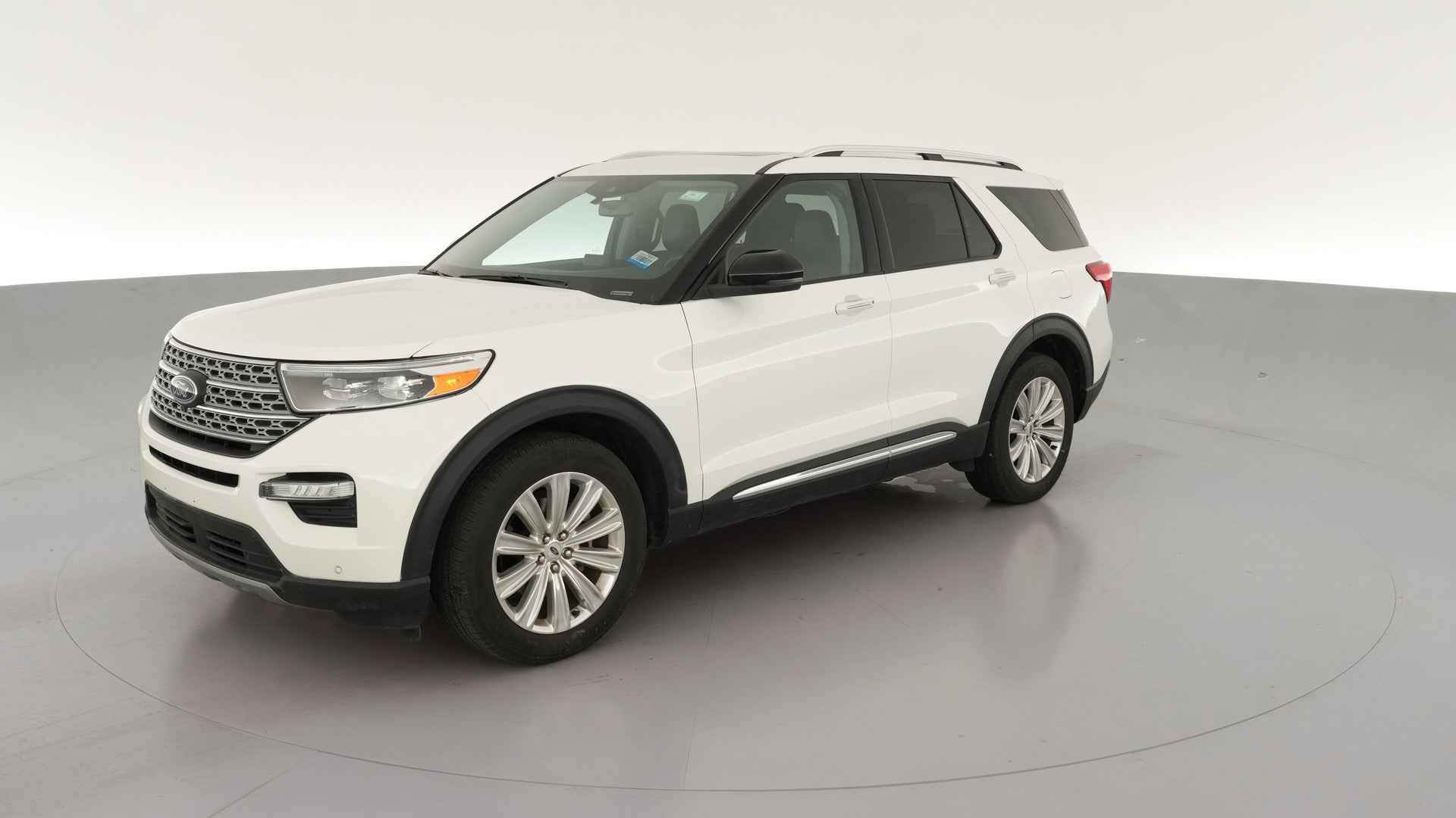 2023 Ford Explorer vehicle photo