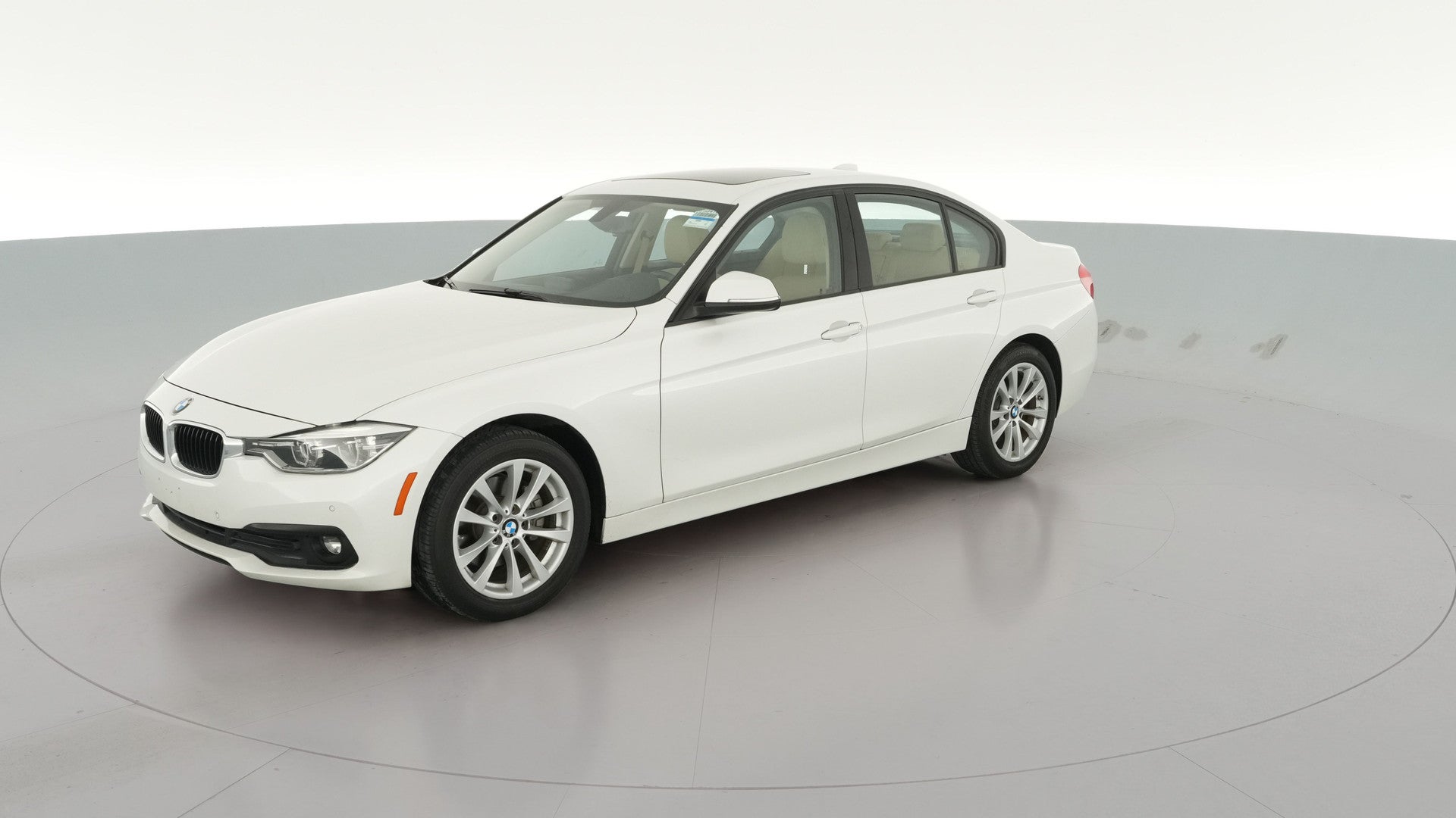 2018 BMW 3 Series vehicle photo
