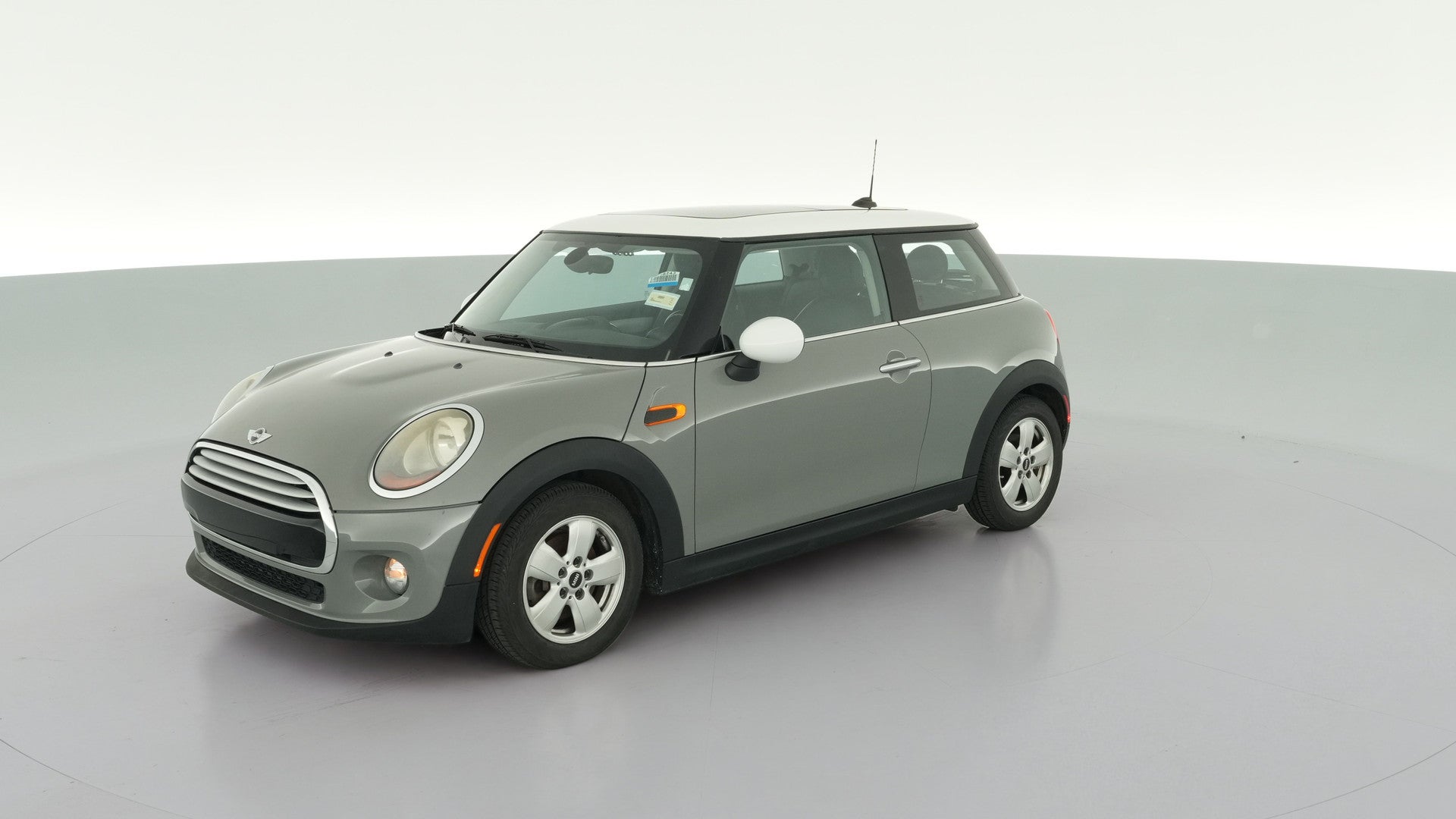 2014 MINI Hardtop vehicle photo