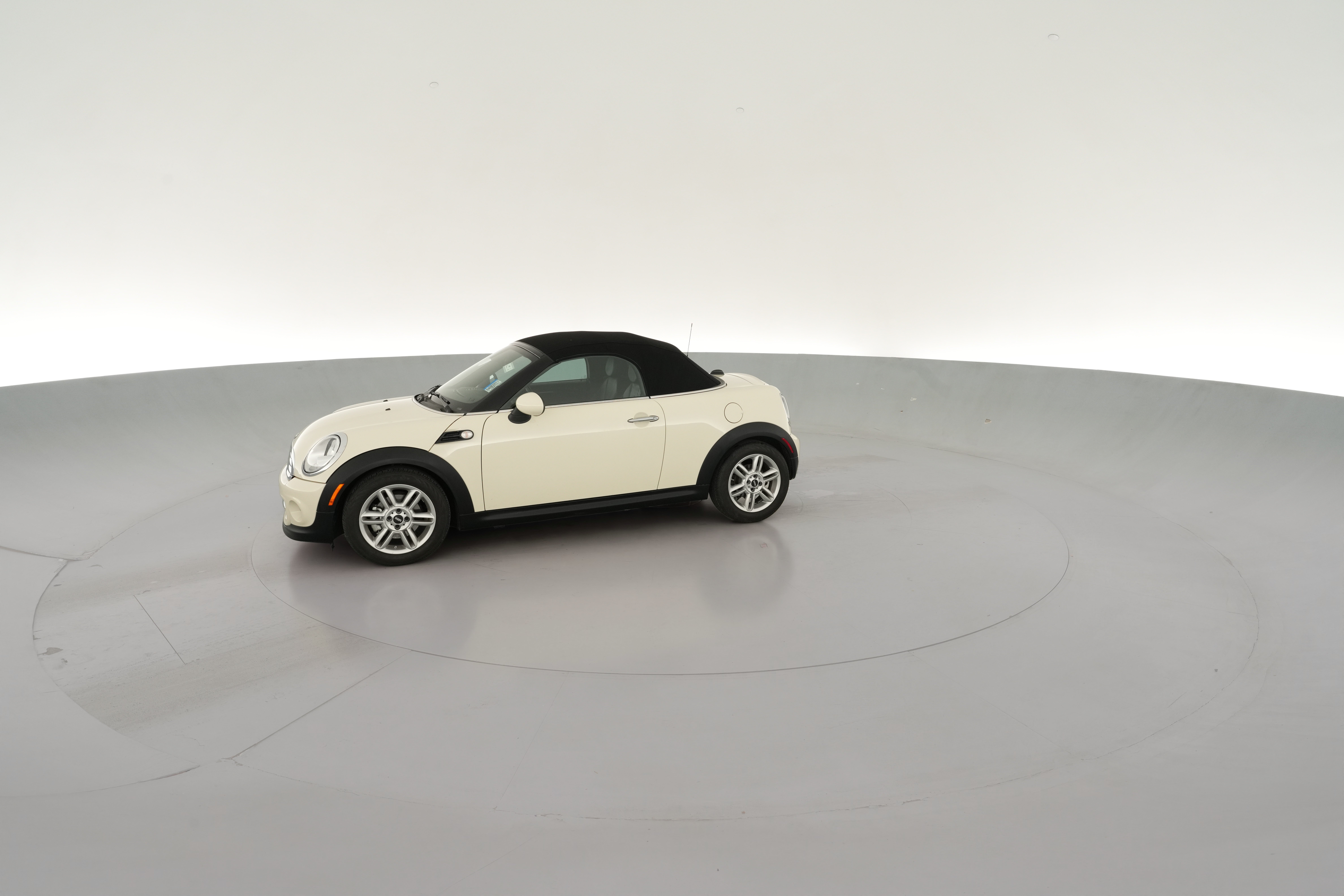 2015 MINI Cooper Base - Photo 16