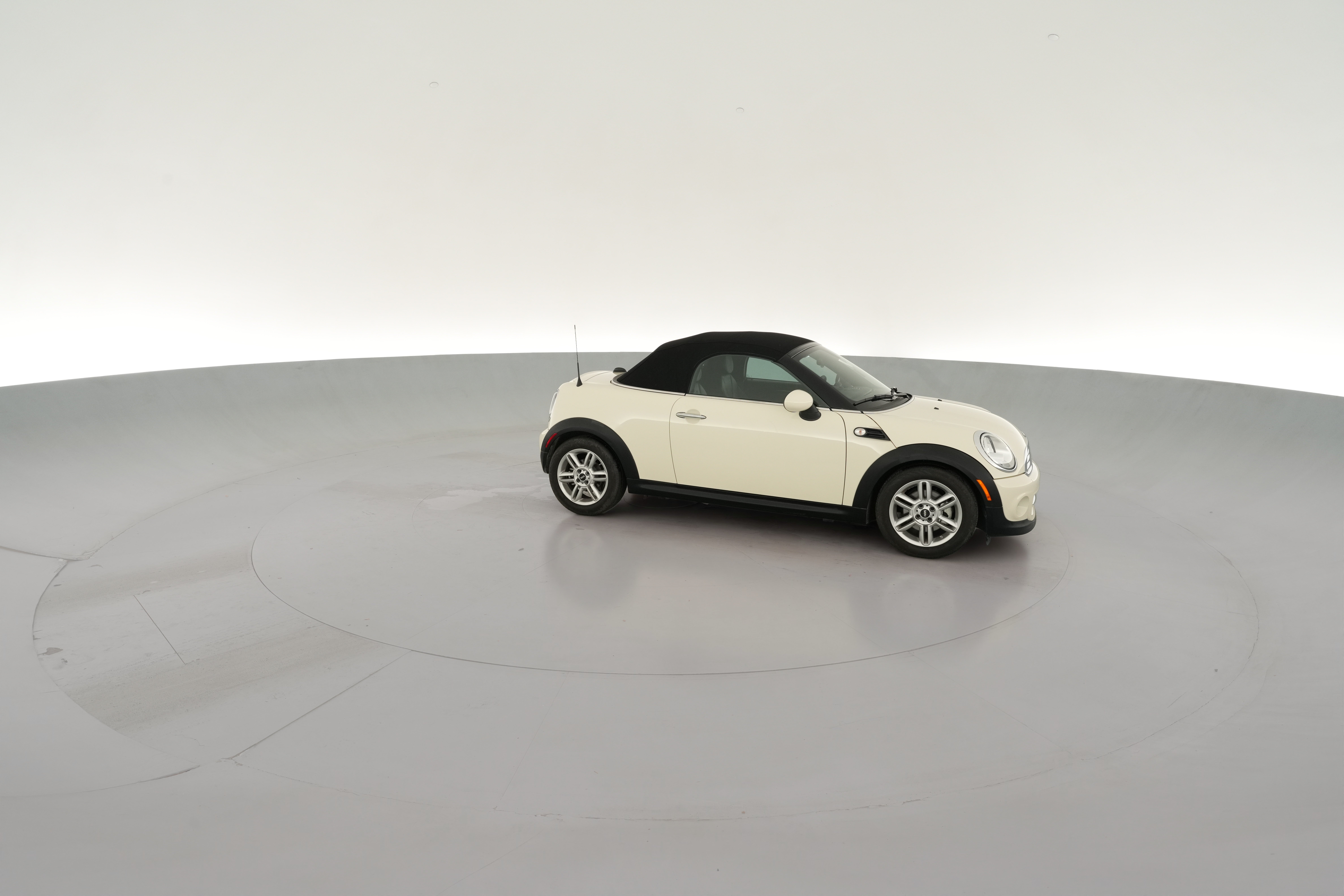 2015 MINI Cooper Base - Photo 26