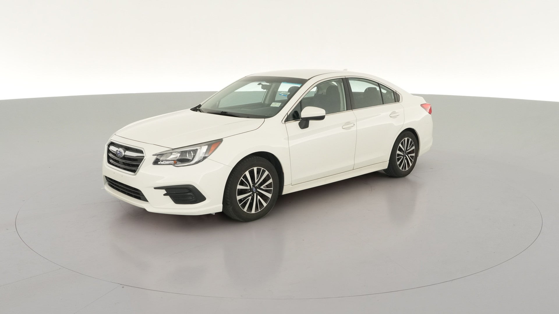 2018 Subaru Legacy vehicle photo