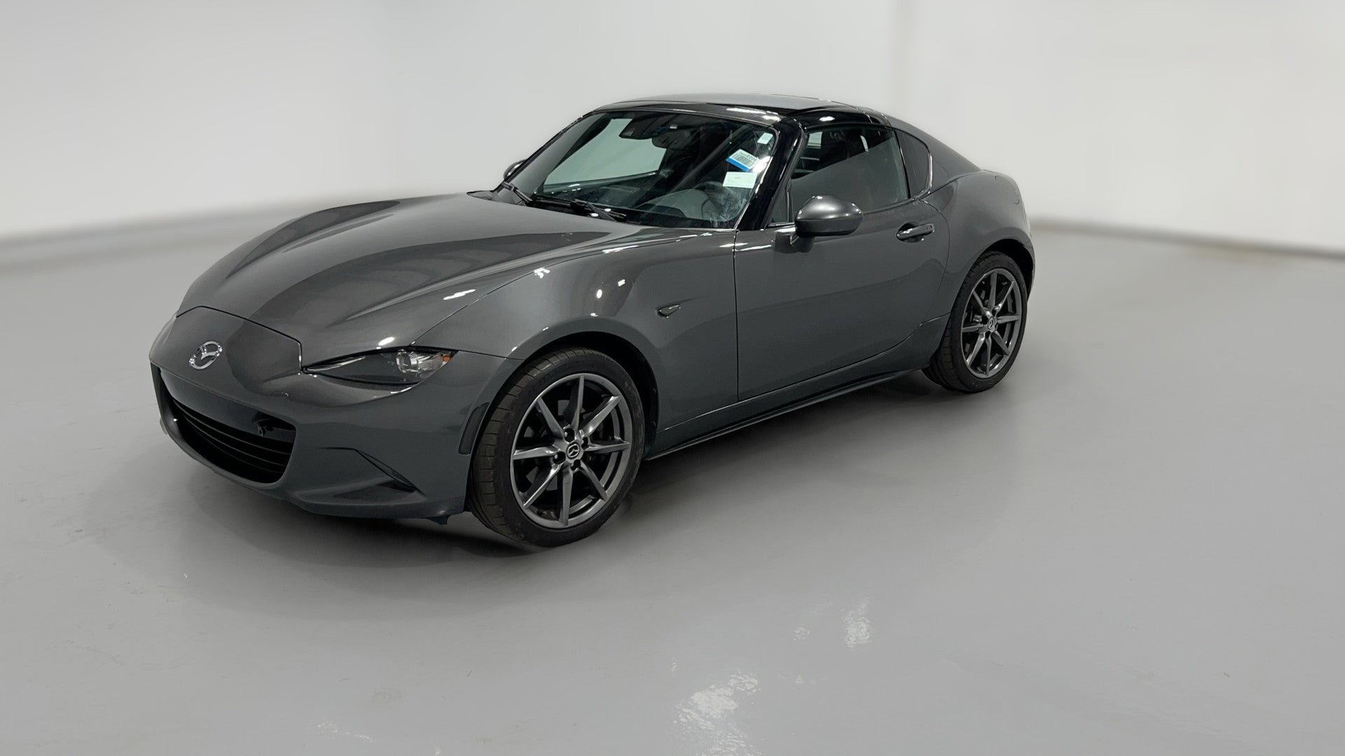 2017 MAZDA MX-5 Miata RF vehicle photo