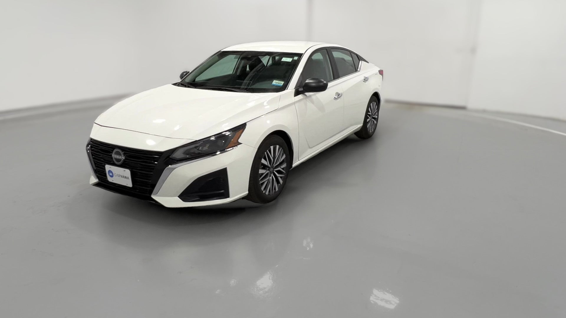 2025 Nissan Altima vehicle photo