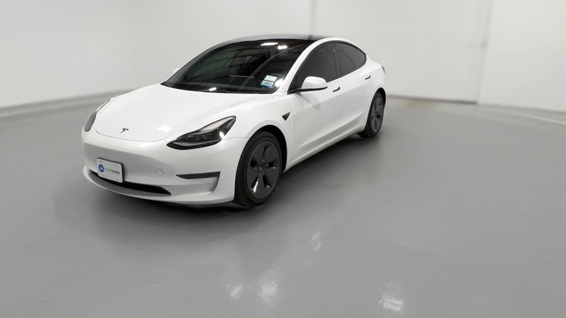 2023 Tesla Model 3 vehicle photo