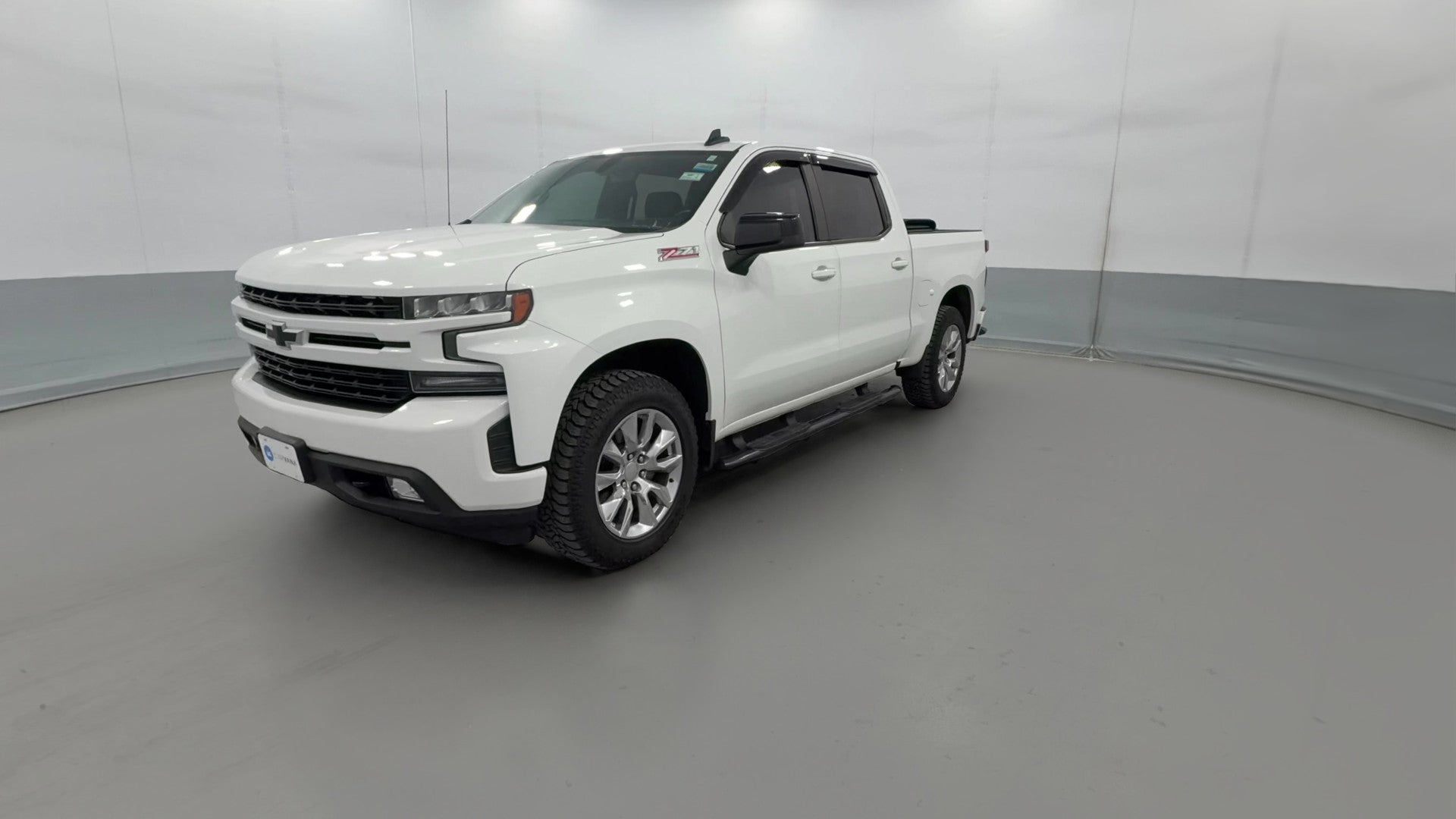 2019 Chevrolet Silverado 1500 Crew Cab vehicle photo