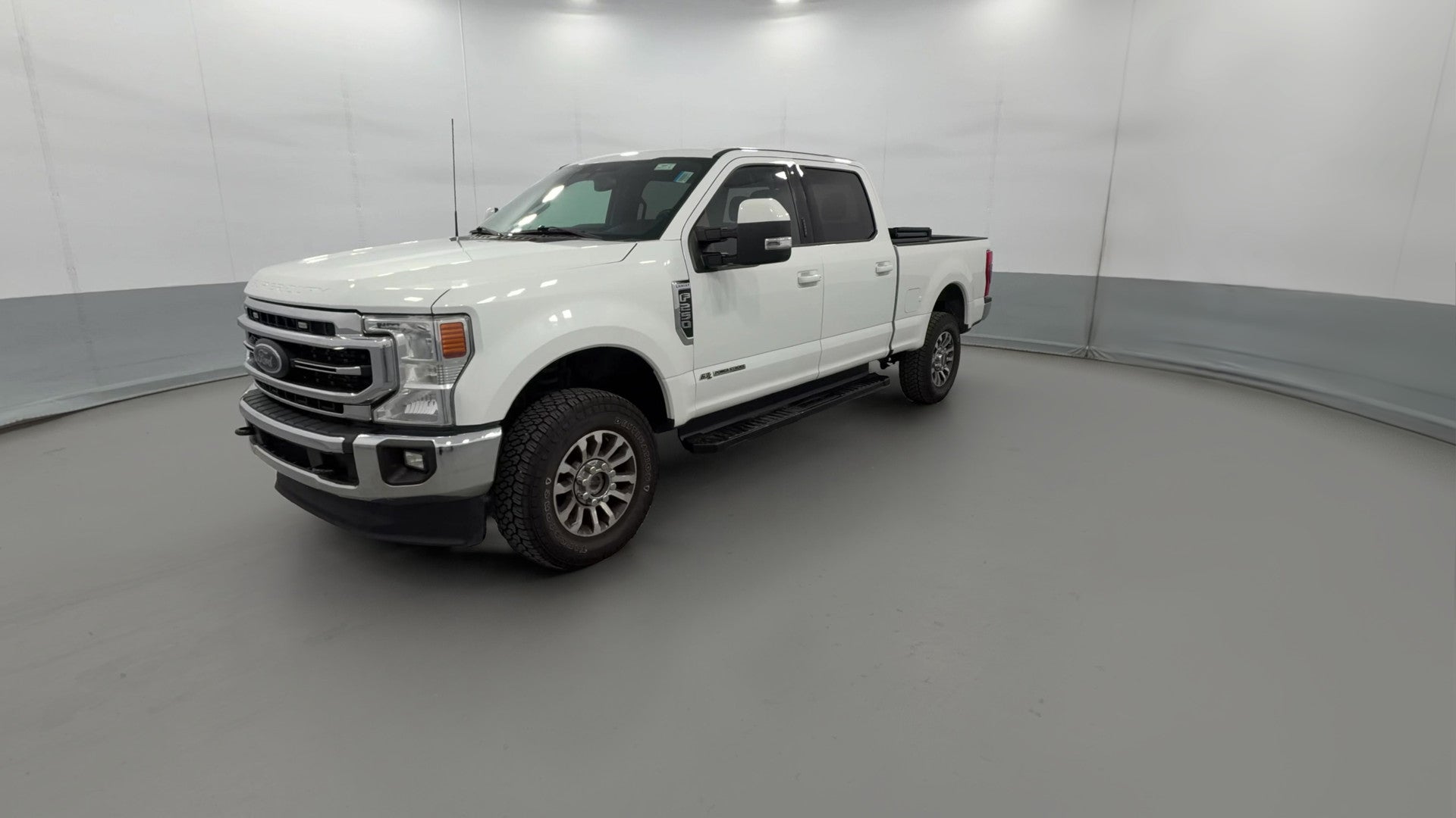 2022 Ford F250 Super Duty Crew Cab vehicle photo