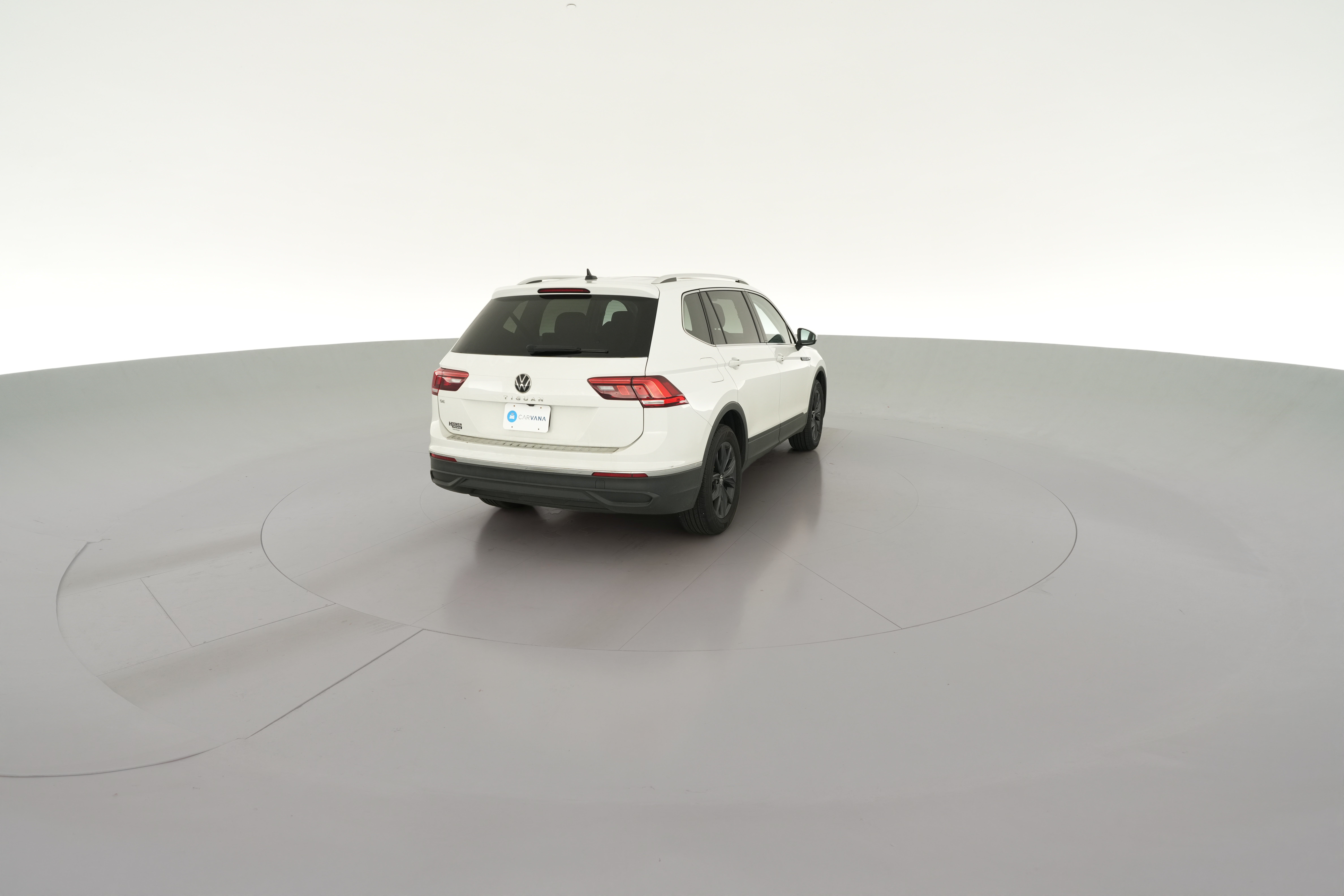 2024 Volkswagen Tiguan SE - Photo 29