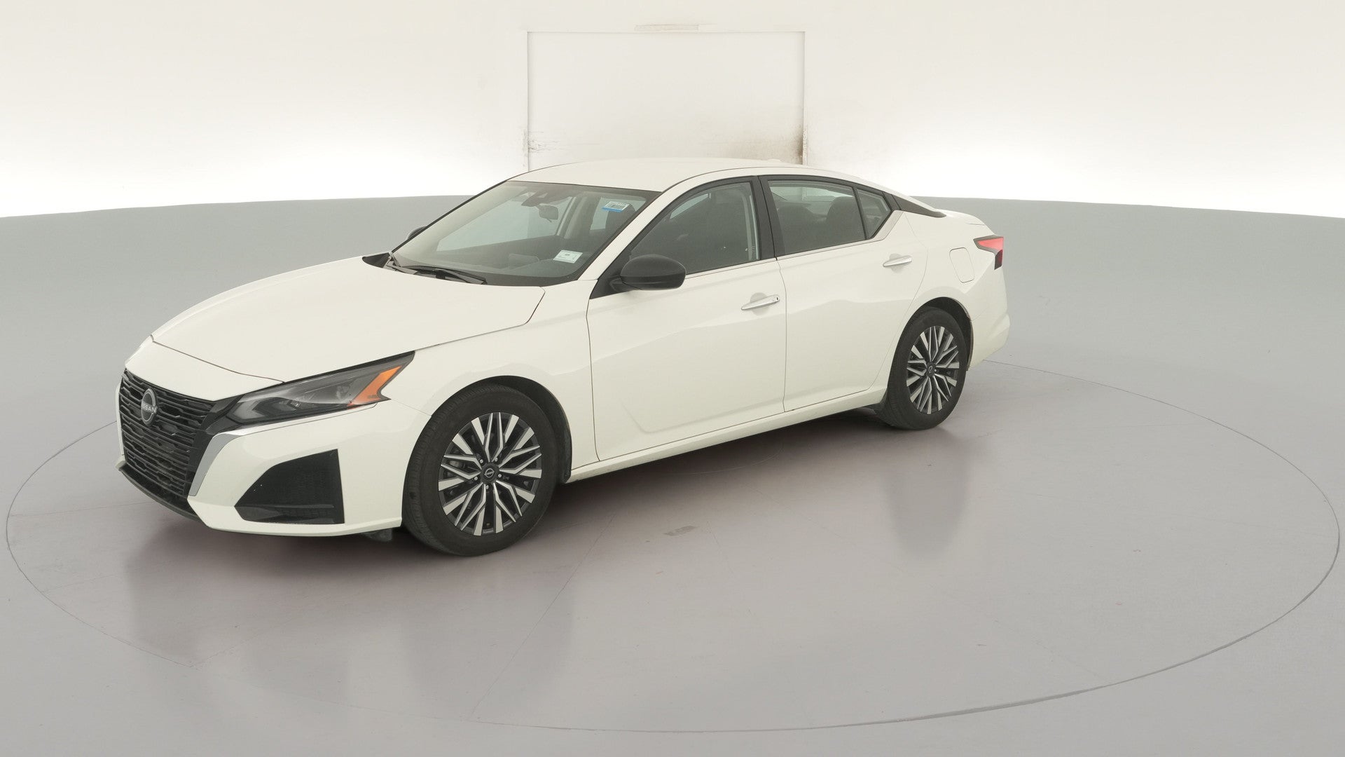 2025 Nissan Altima vehicle photo