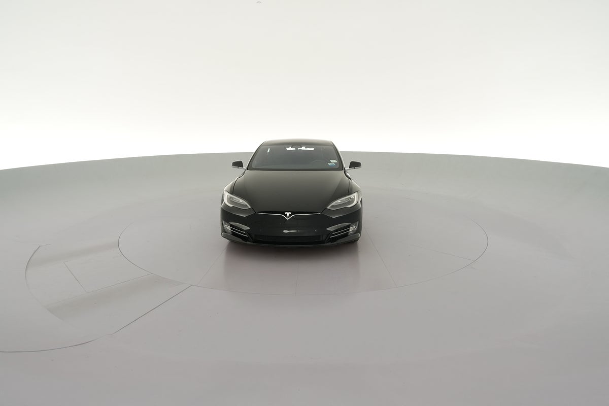 2018 Tesla Model S 100D Ludicrous Performance in Solid Black — 360° view 1