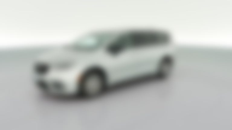2024 Chrysler Pacifica vehicle photo