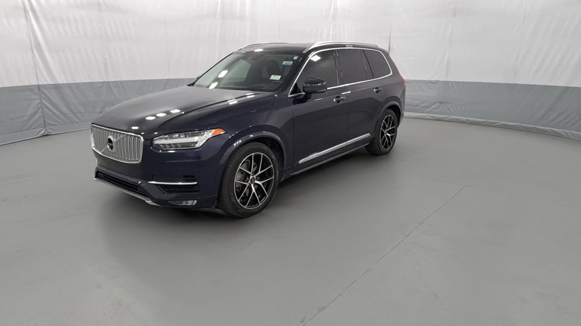 2019 Volvo XC90 vehicle photo