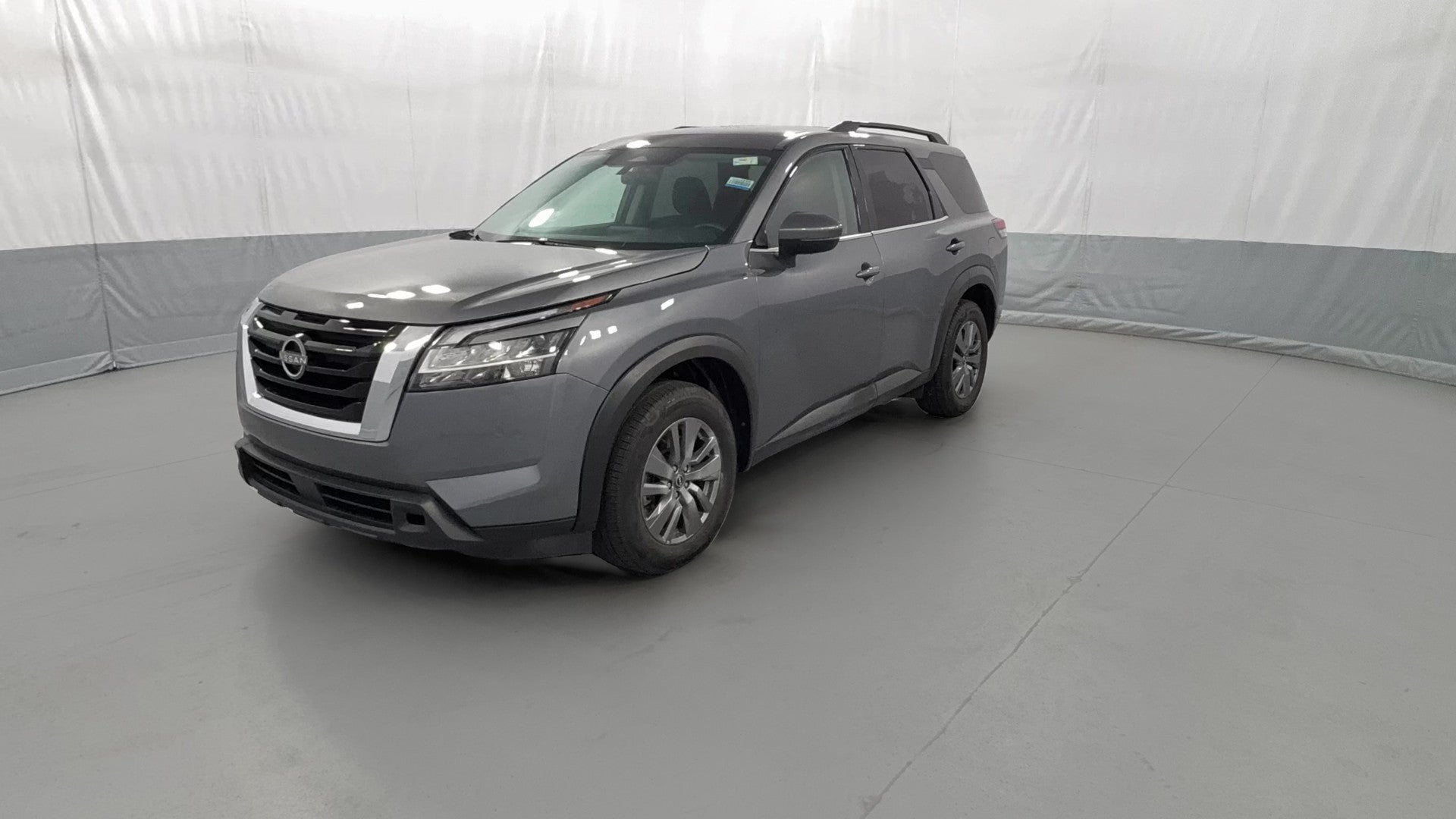 2025 Nissan Pathfinder vehicle photo