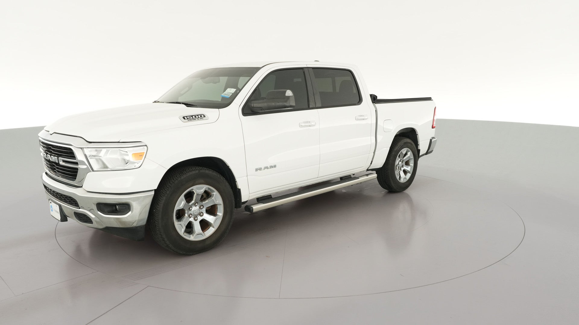 2019 Ram 1500 Crew Cab vehicle photo