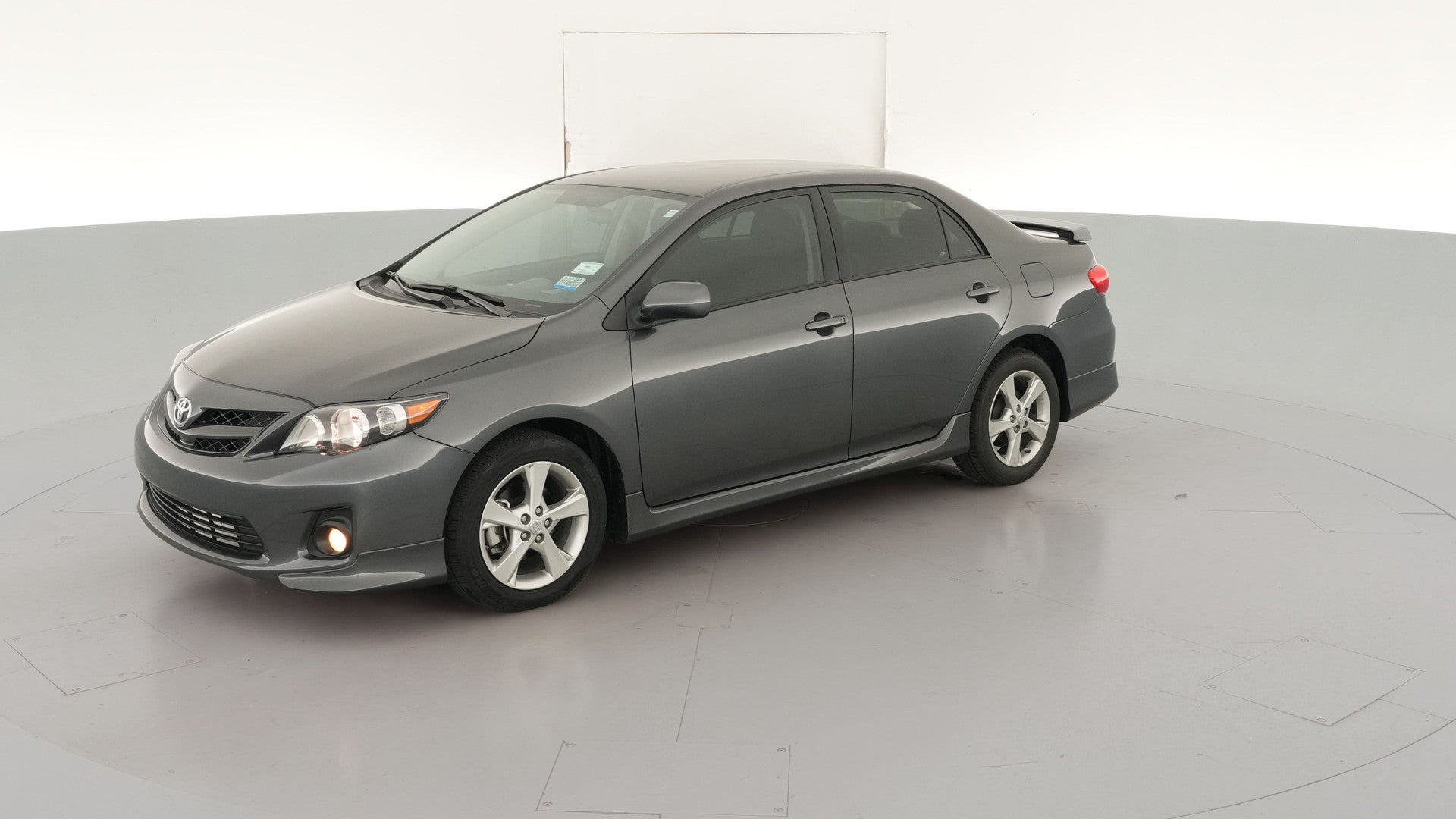 2013 Toyota Corolla vehicle photo