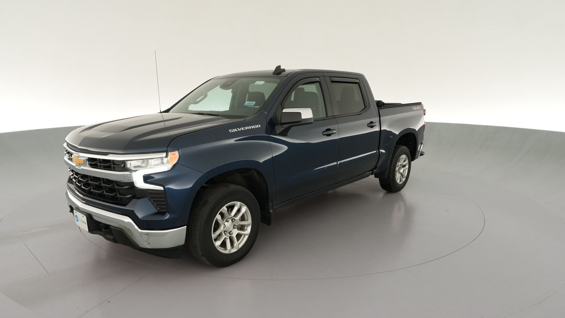 2023 Chevrolet Silverado 1500 Crew Cab vehicle photo
