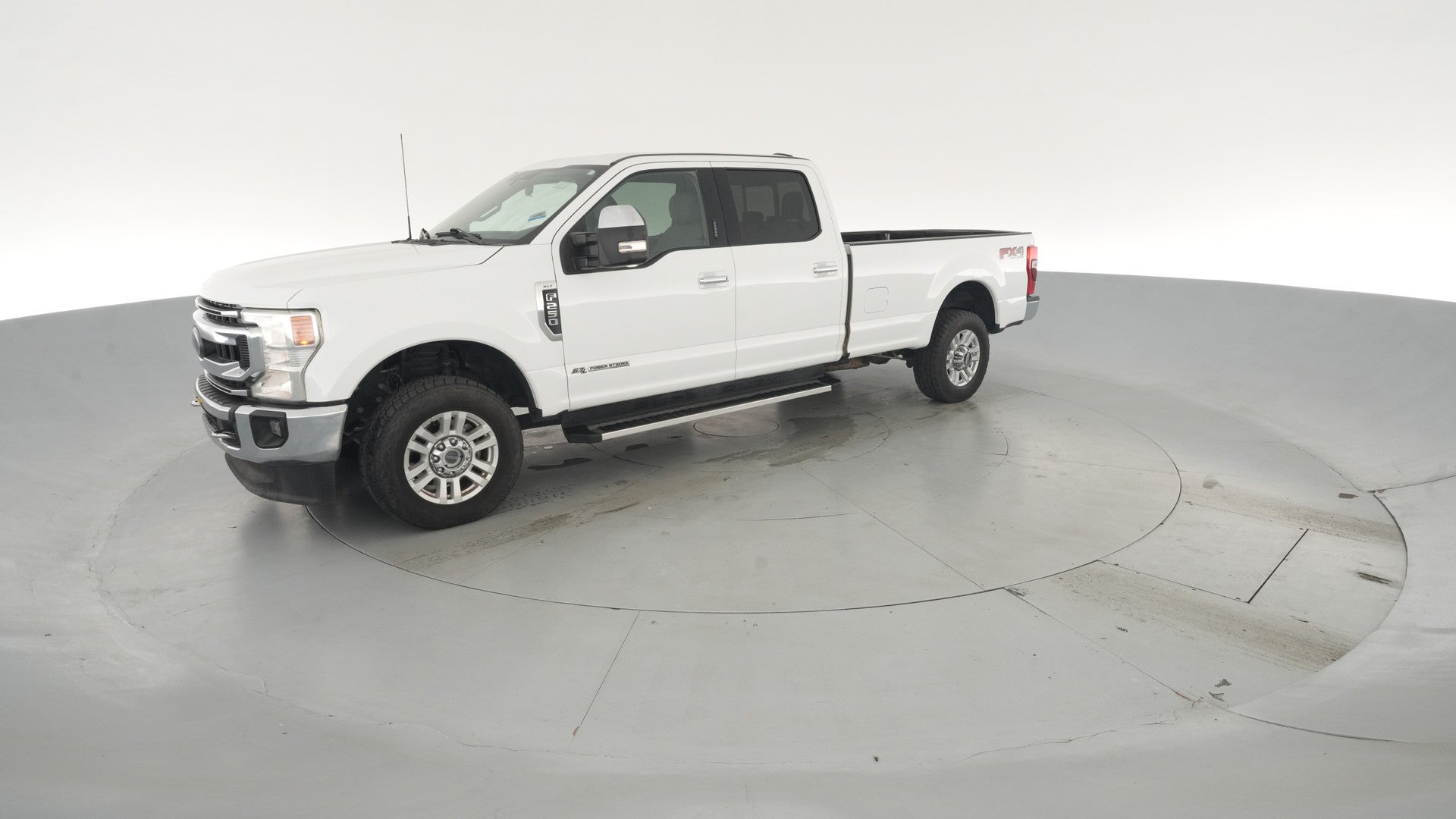 2022 Ford F250 Super Duty Crew Cab vehicle photo