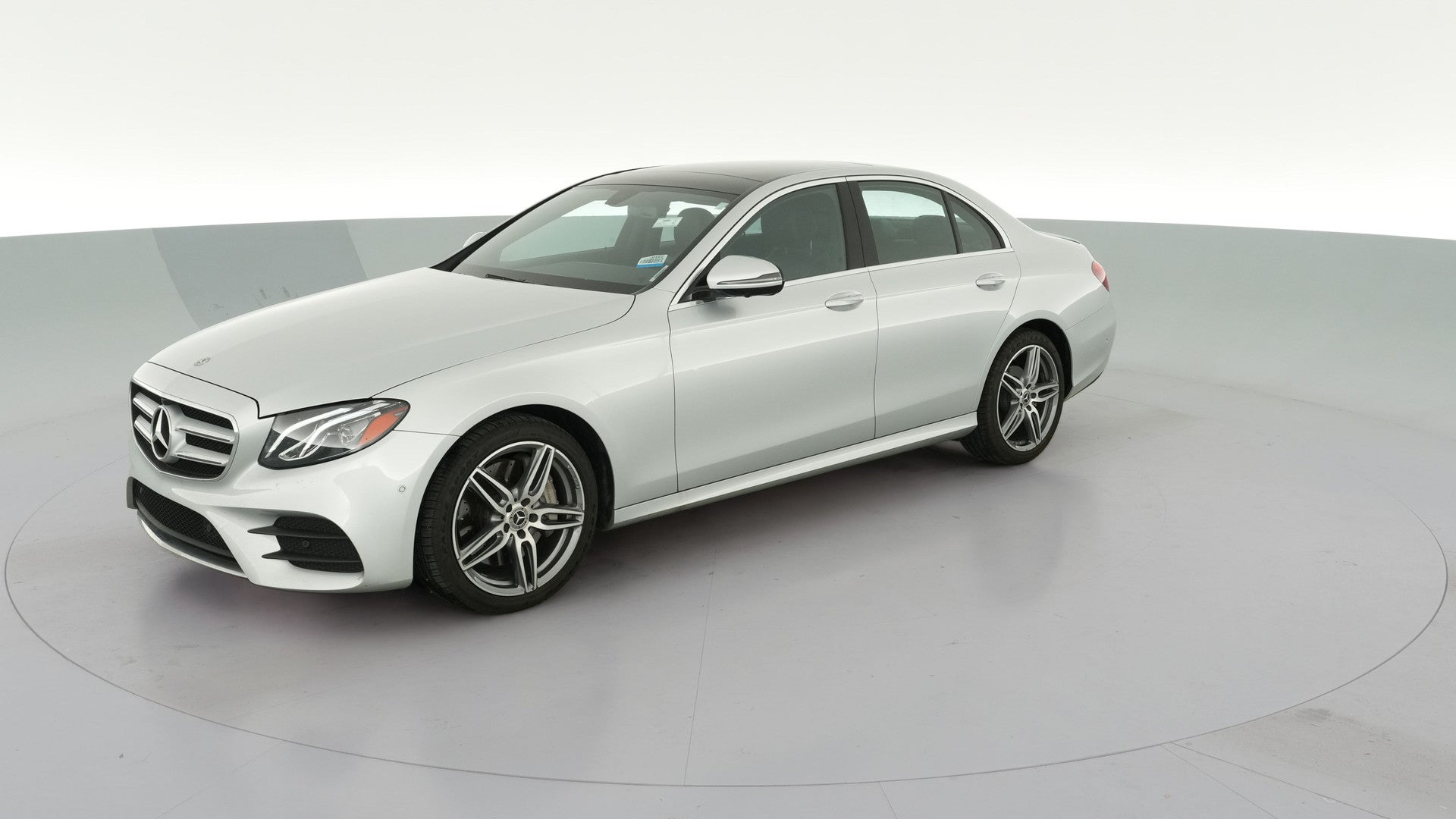 2019 Mercedes-Benz E-Class vehicle photo