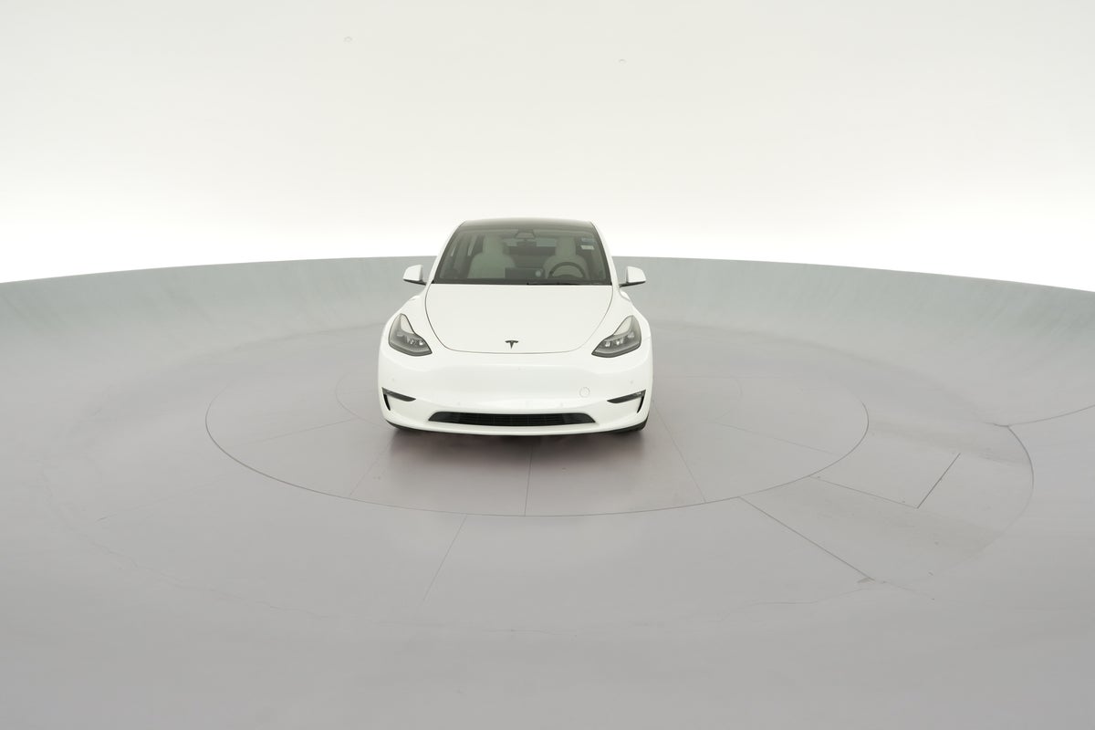 2021 Tesla Model Y Performance All-Wheel Drive in Pearl White — 360° view 1