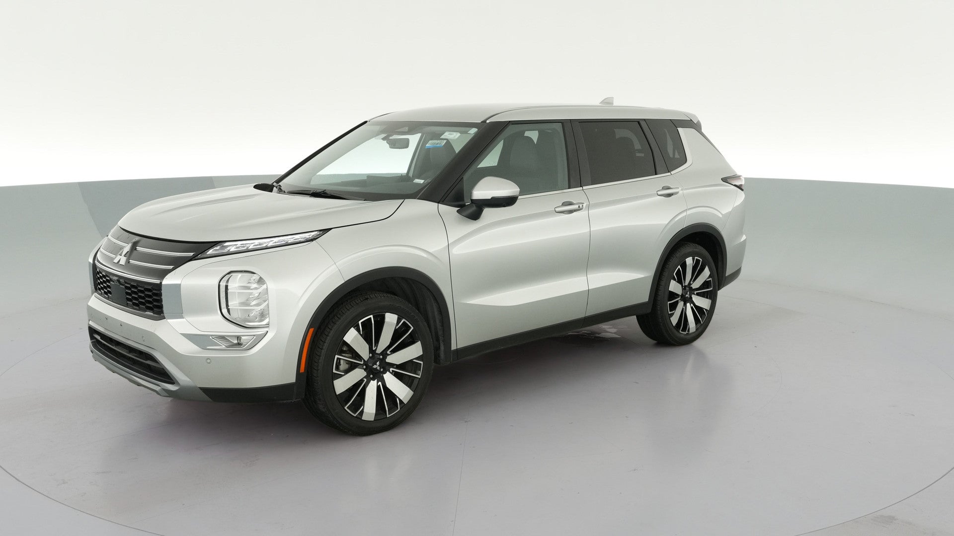 2025 Mitsubishi Outlander vehicle photo