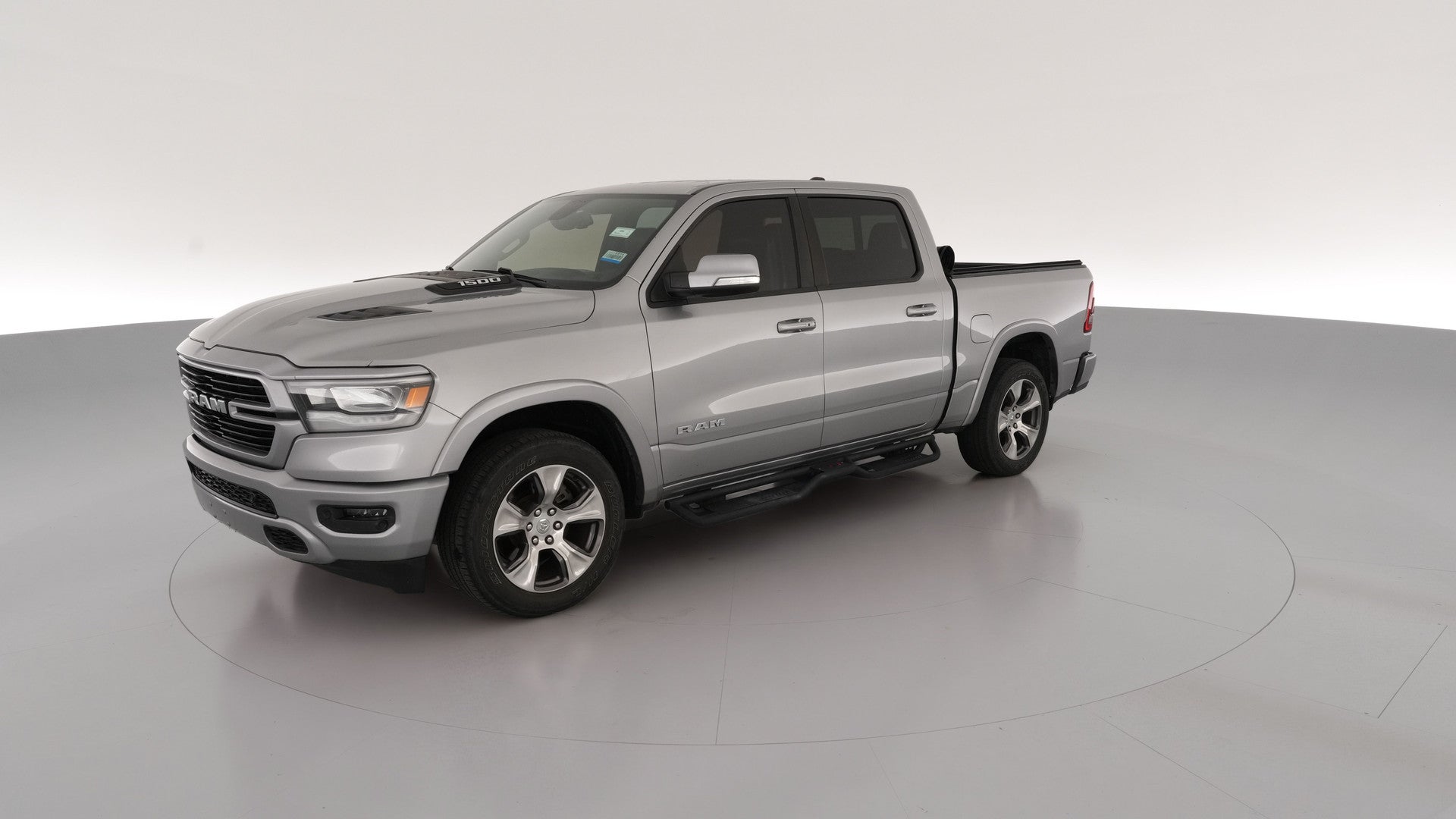 2019 Ram 1500 Crew Cab vehicle photo