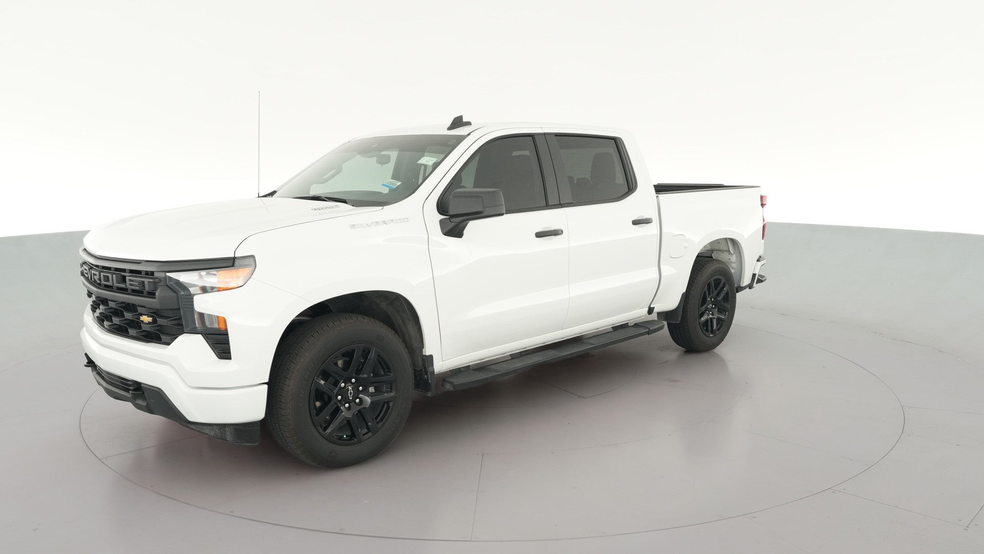 2025 Chevrolet Silverado 1500 Crew Cab vehicle photo