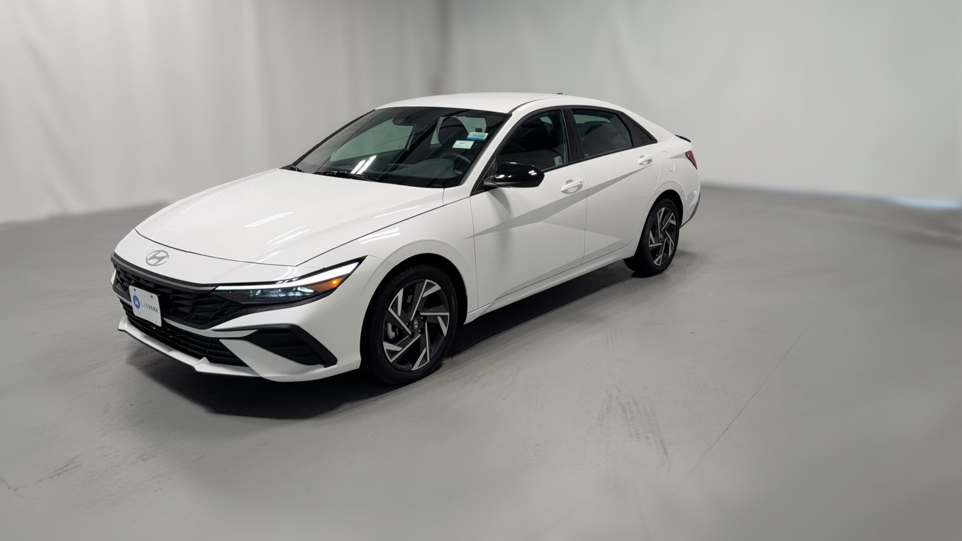 2025 Hyundai Elantra Hybrid vehicle photo