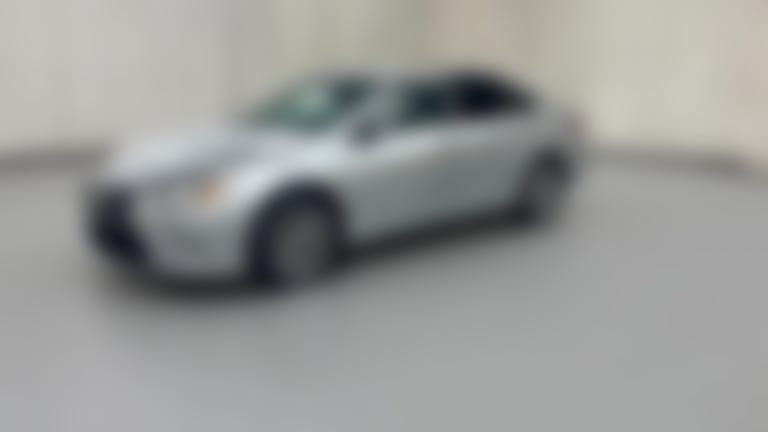 2015 Toyota Camry vehicle photo
