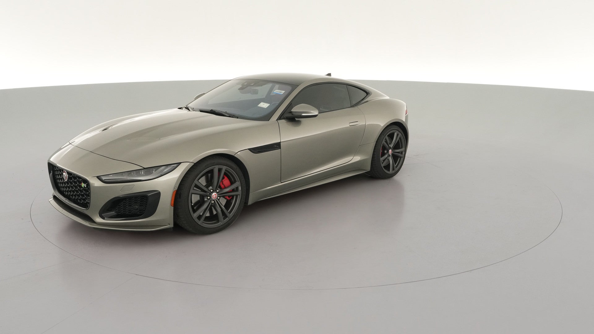2021 Jaguar F-TYPE vehicle photo