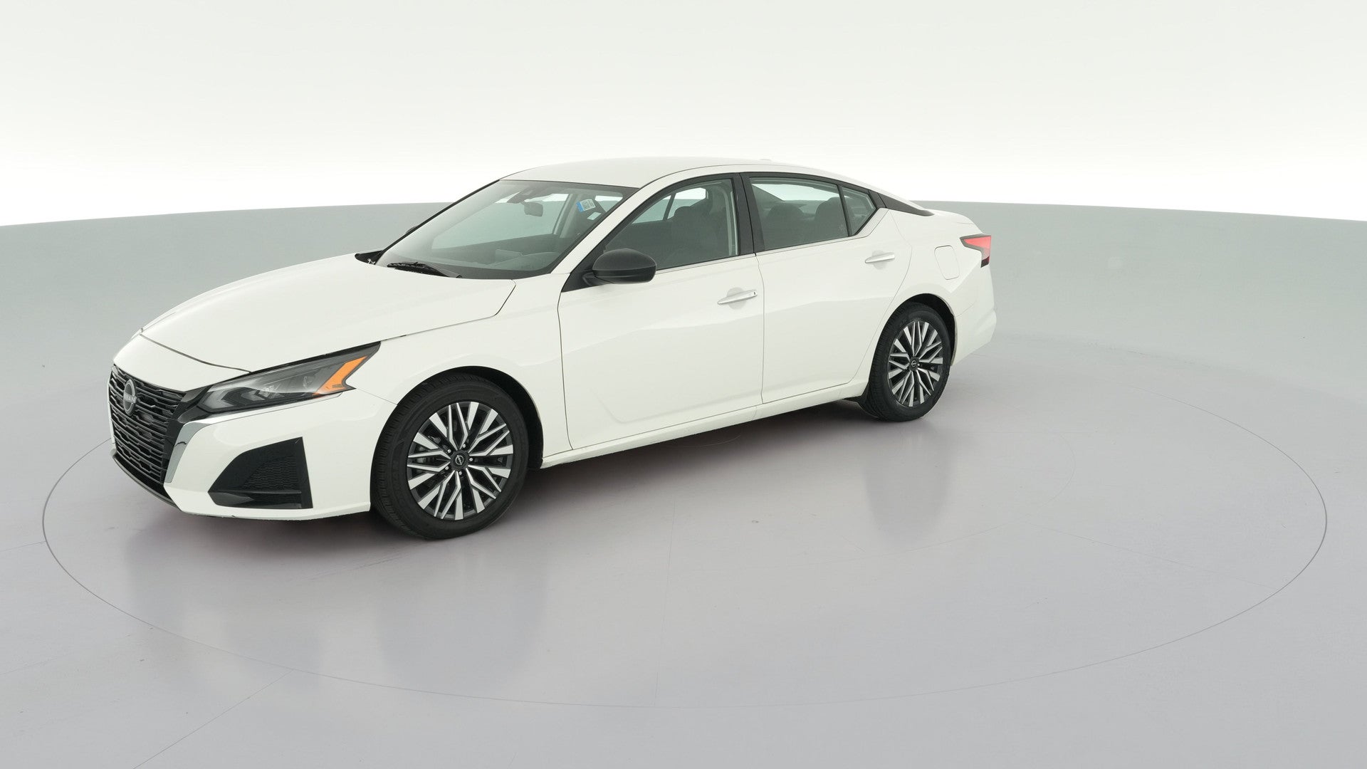 2025 Nissan Altima vehicle photo