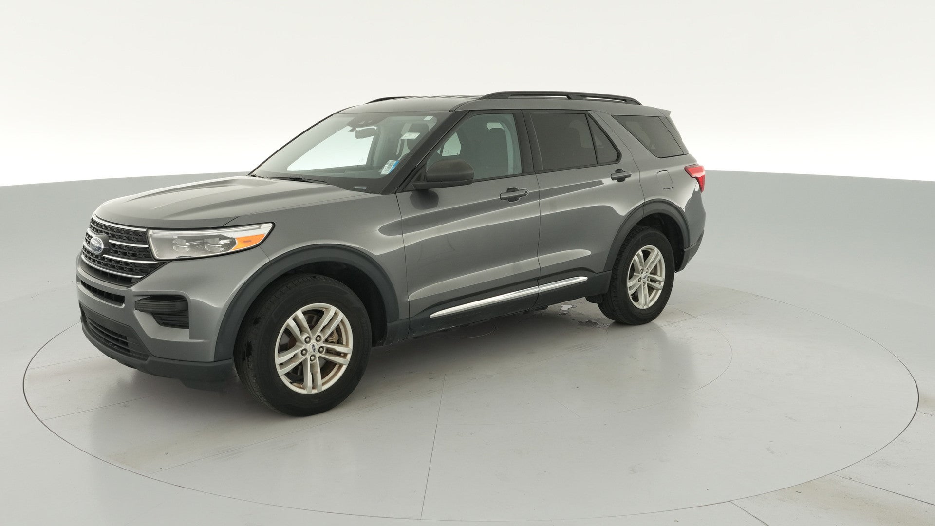 2024 Ford Explorer vehicle photo